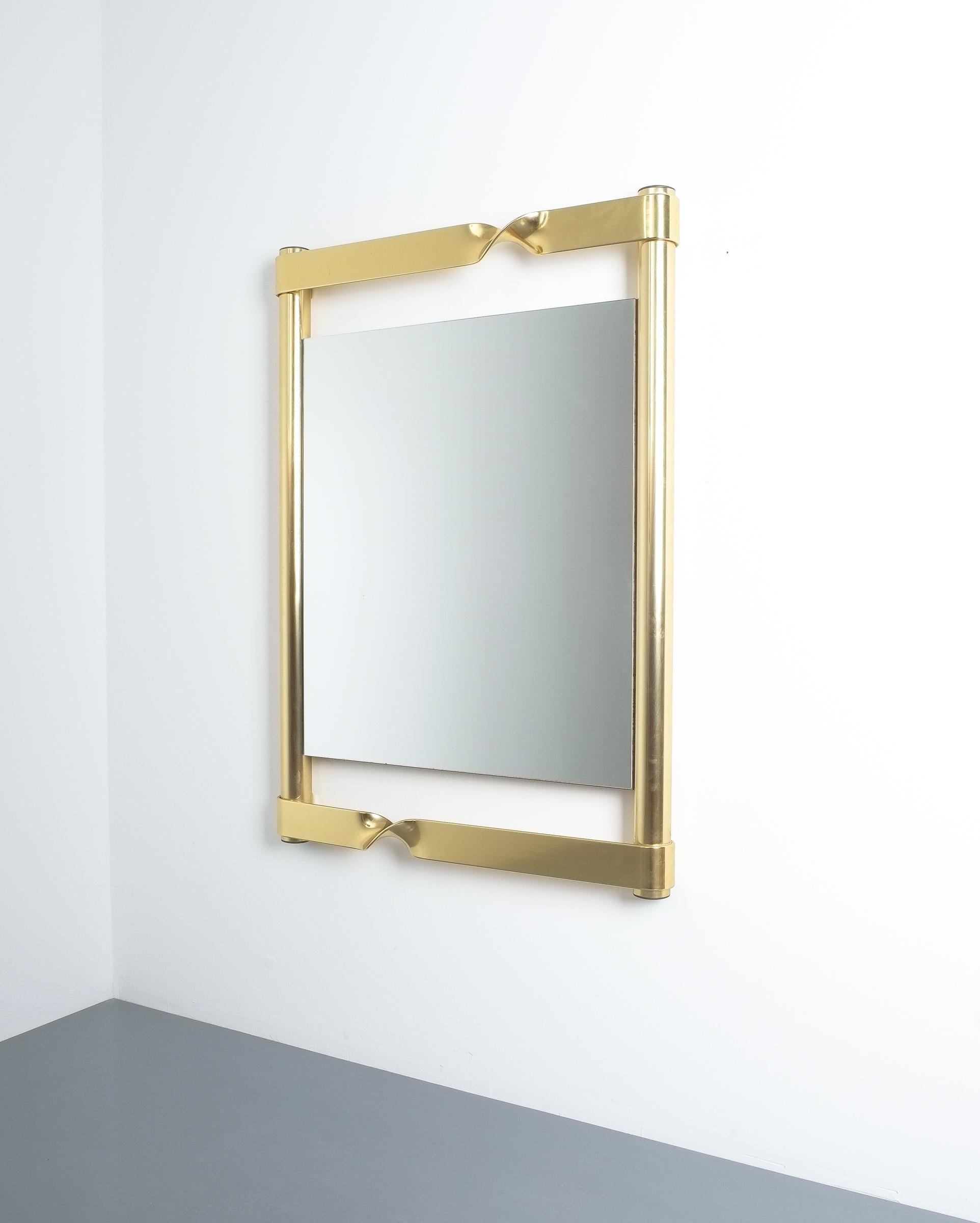 Large mirror, Italy, circa 1970 by Luciano Frigerio

Dimensions are 37.4