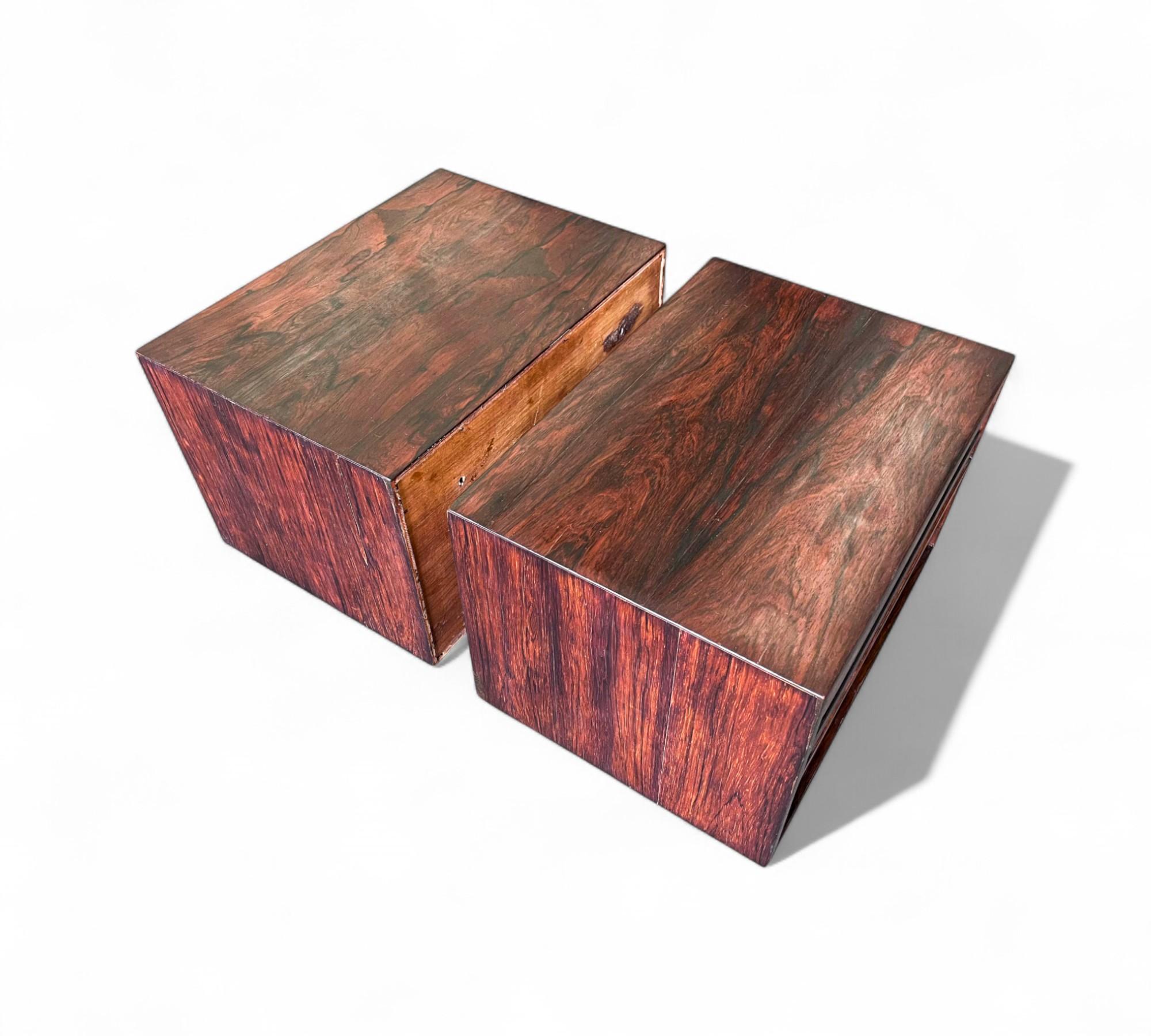 Comodini galleggianti con cassetto in legno duro, Sconosciuto, anni '60 - Lotto 829 in vendita 6