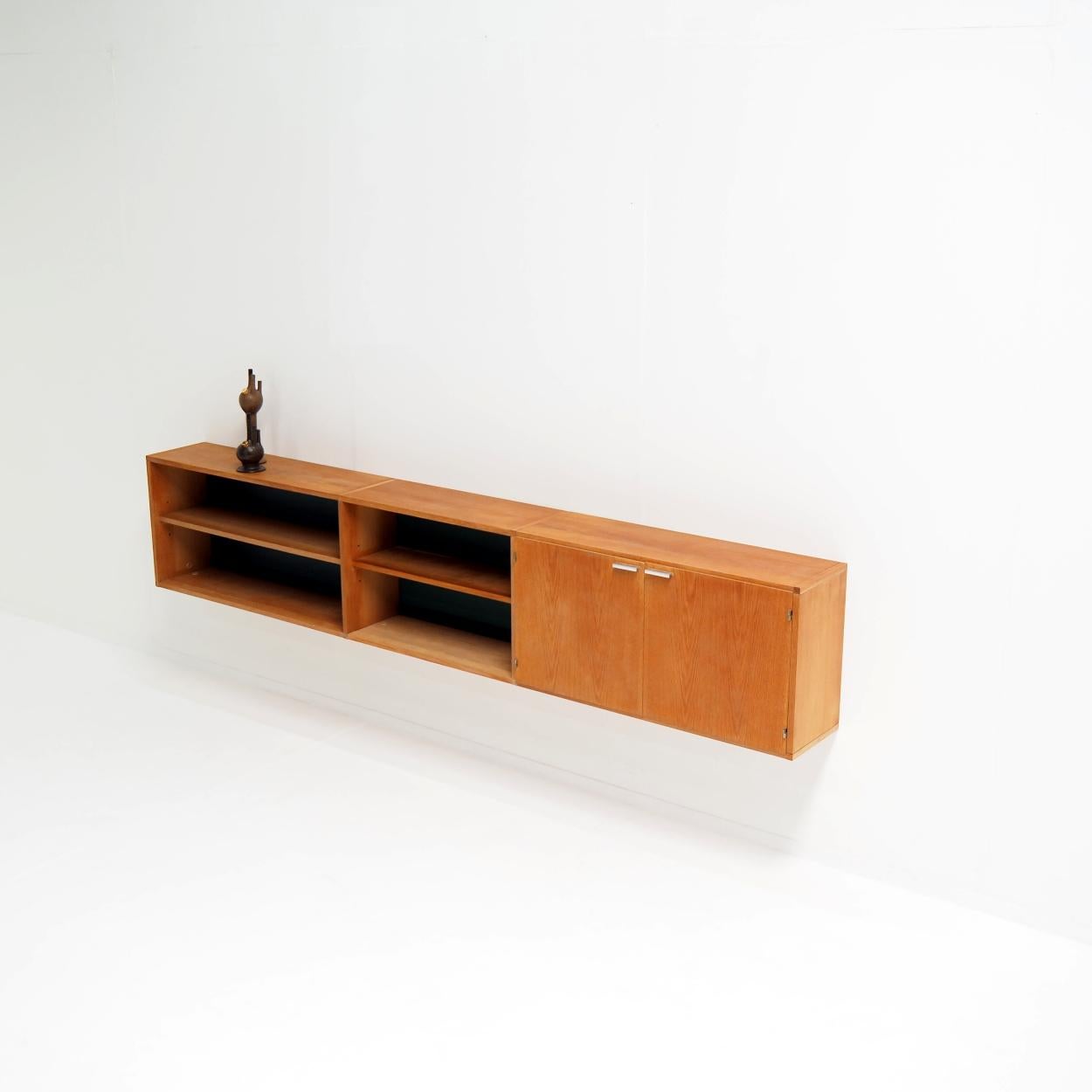 Credenza galleggiante disegnata da Cees Braakman per Pastoe In condizioni buone in vendita a Beerse, VAN