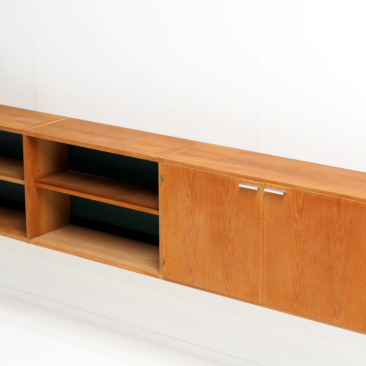 XX secolo Credenza galleggiante disegnata da Cees Braakman per Pastoe in vendita