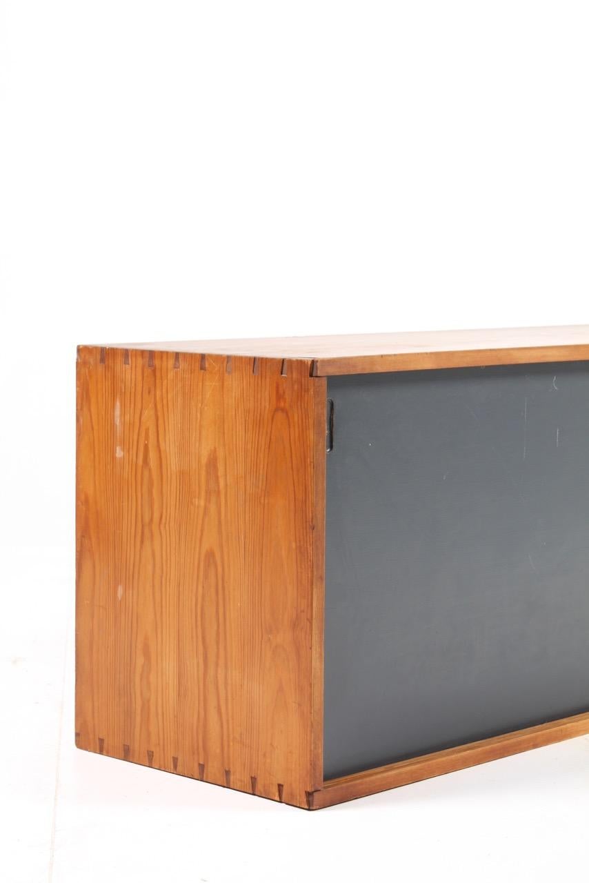 Floating Sideboard in Pine with Colored Panels 2