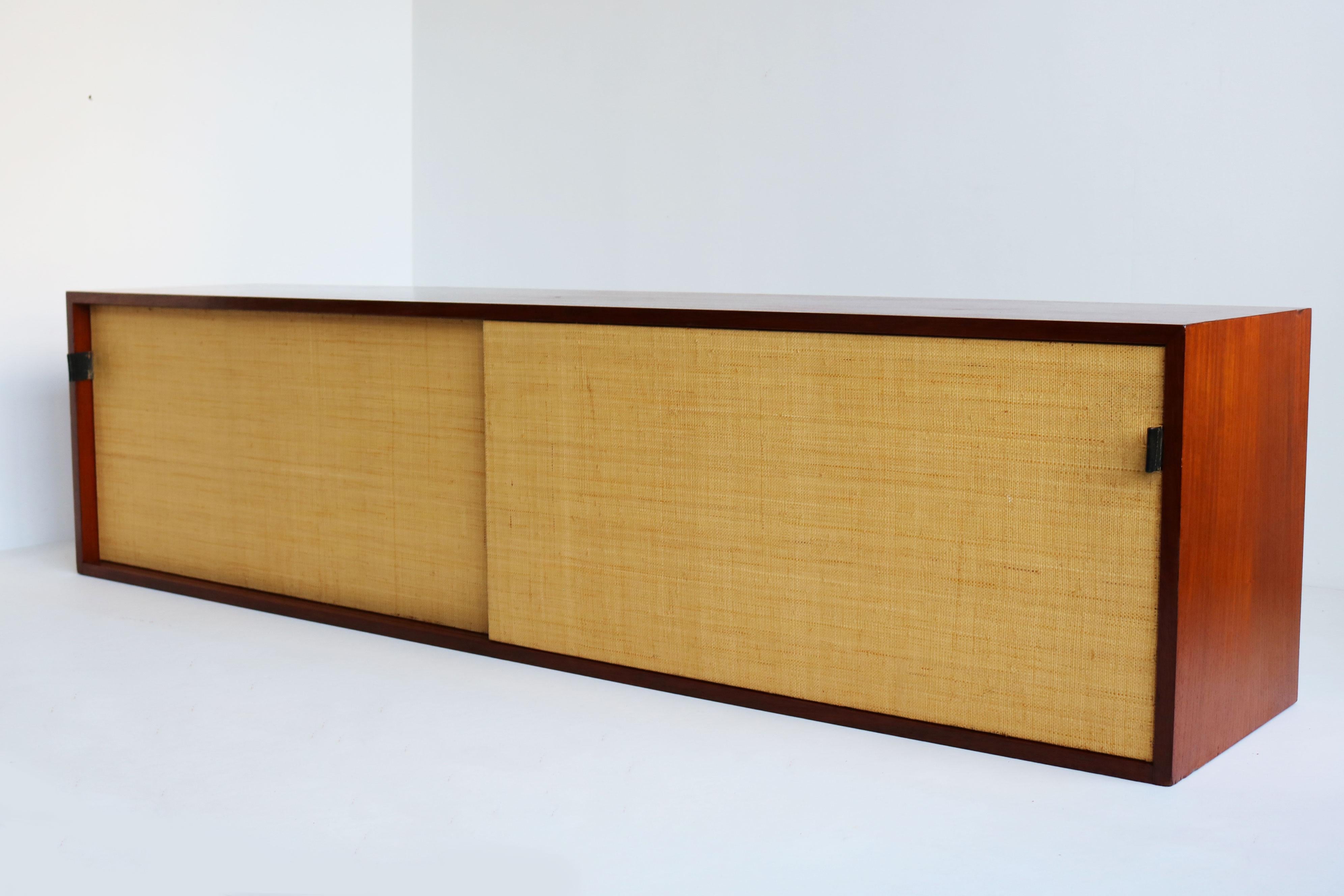 Credenza galleggiante Model: 123 di Florence Knoll per Knoll 1960 Teak Seagrass in vendita 10