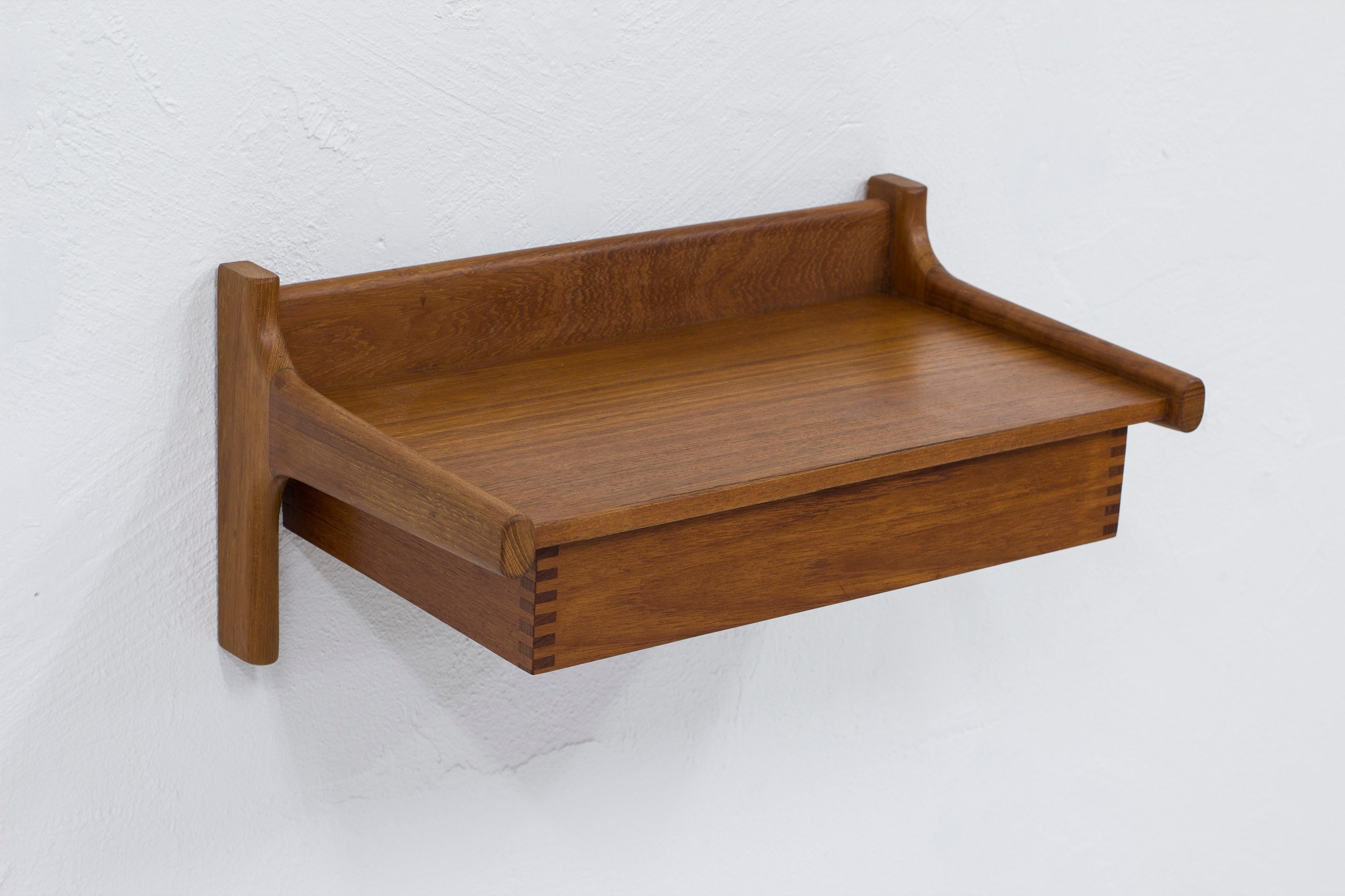 Floating teak nightstands by Kai Kristiansen, Denmark, 1960s 4