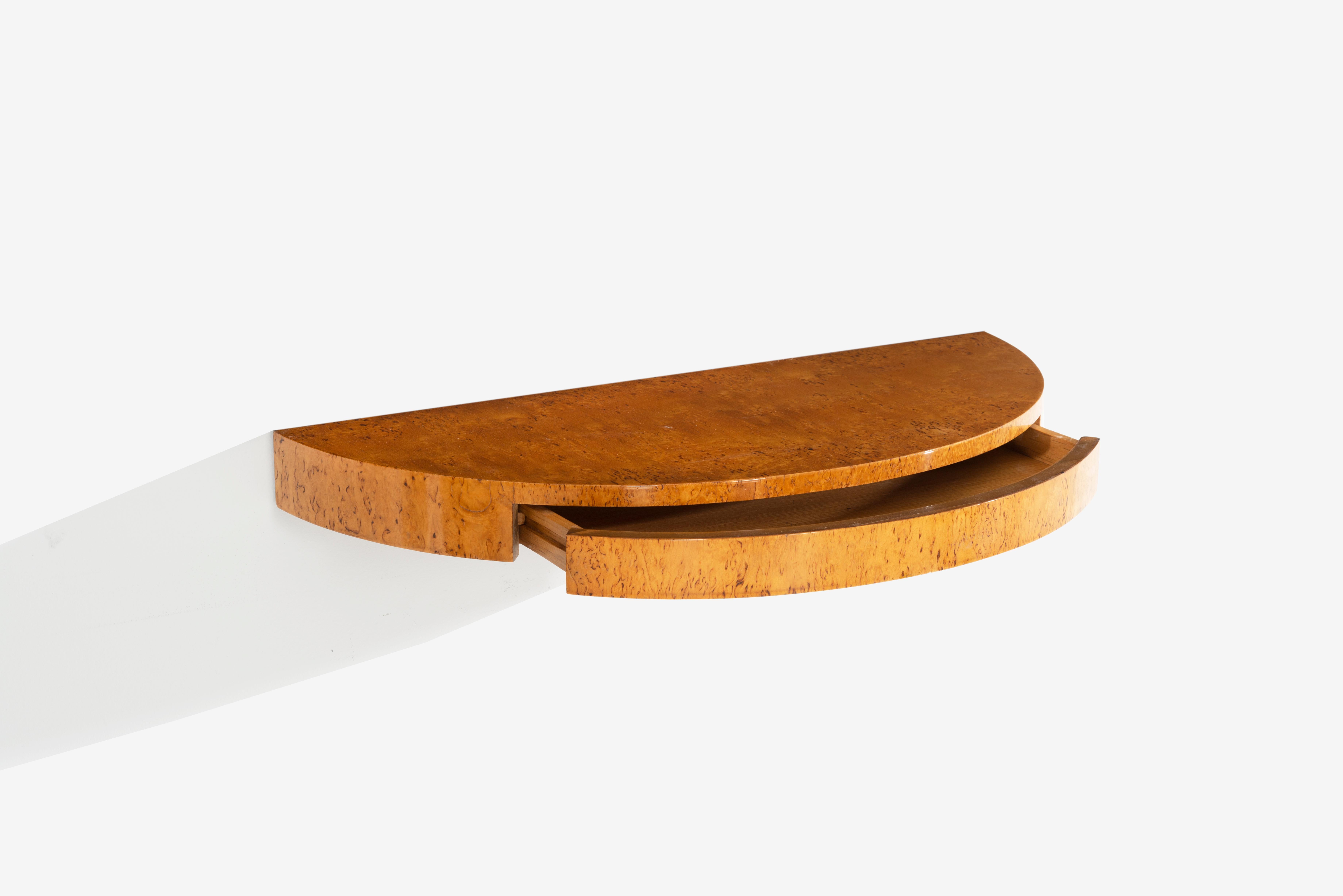 demilune shelf