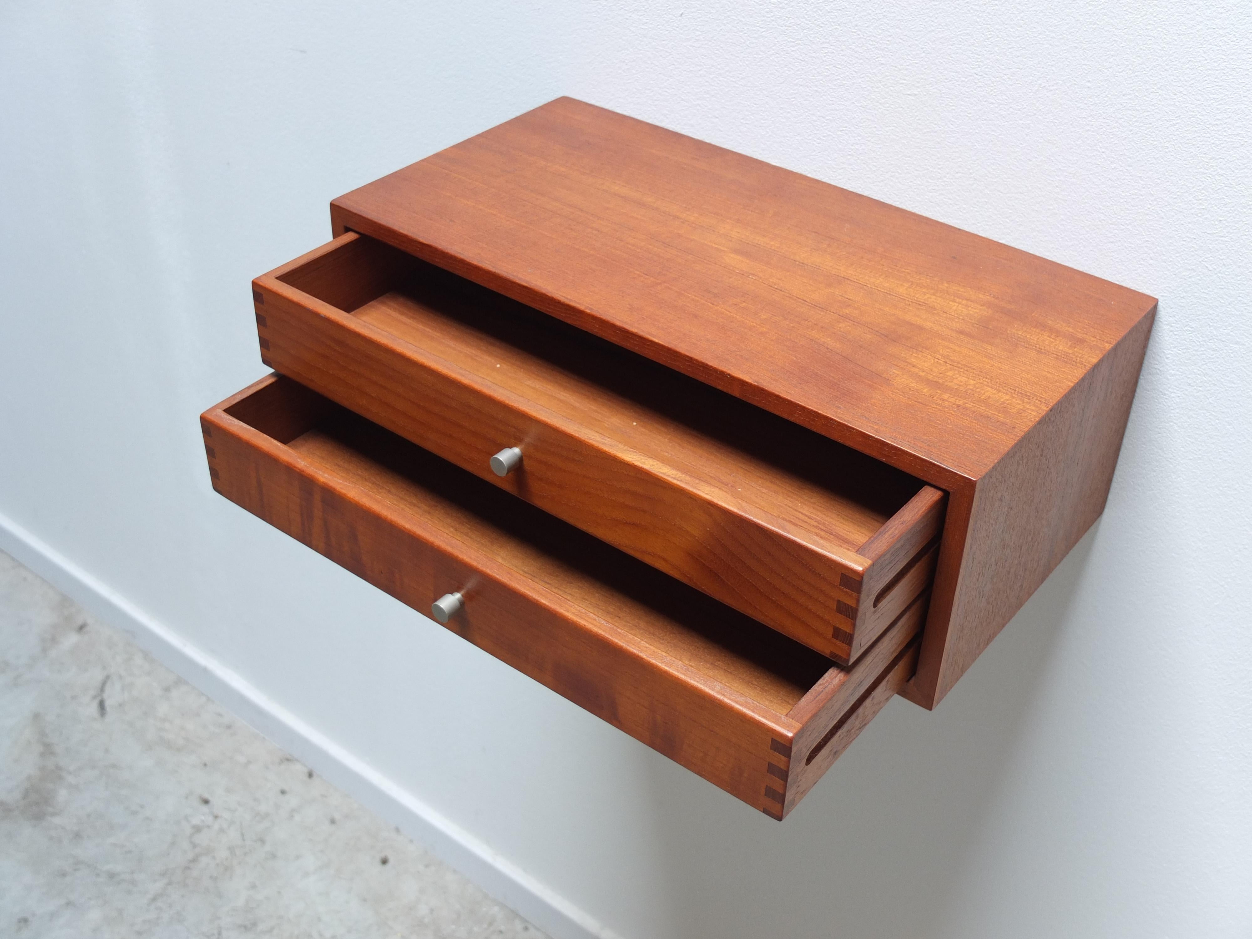 Estantería de pared flotante con cajones de Kai Kristiansen para Axel Kjersgaard, años 60 en venta 1