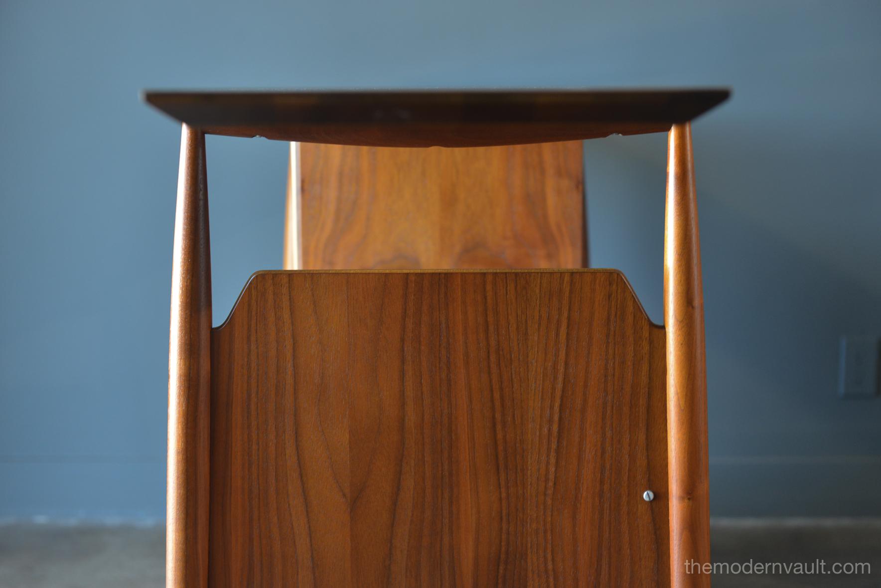 Floating Walnut Bookcase or Media Cabinet, circa 1965 4