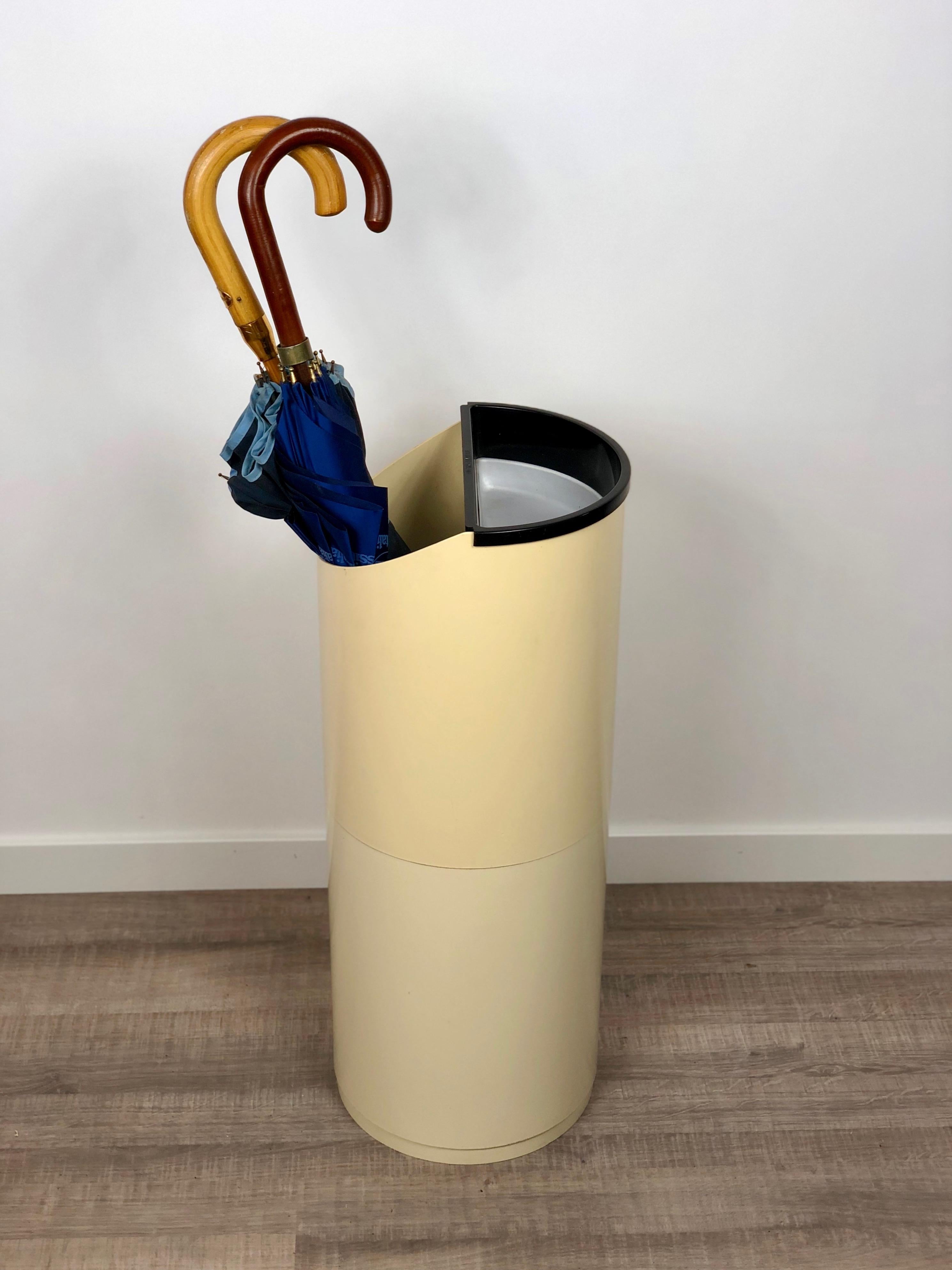 Floor Ashtray Umbrella Stand Signed by Stilnovo, Milan, Italy, 1960s For Sale 3