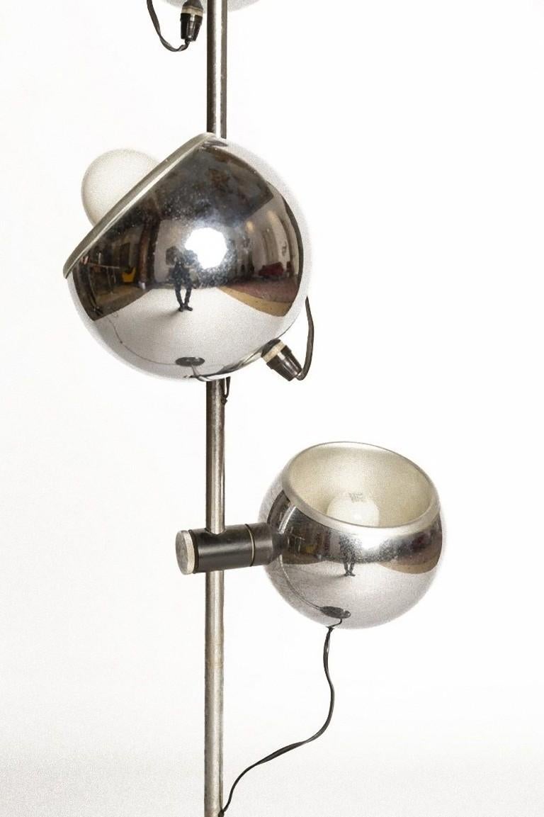 Floor Chrome Lamp, Italy, 1970s In Good Condition In Roma, IT