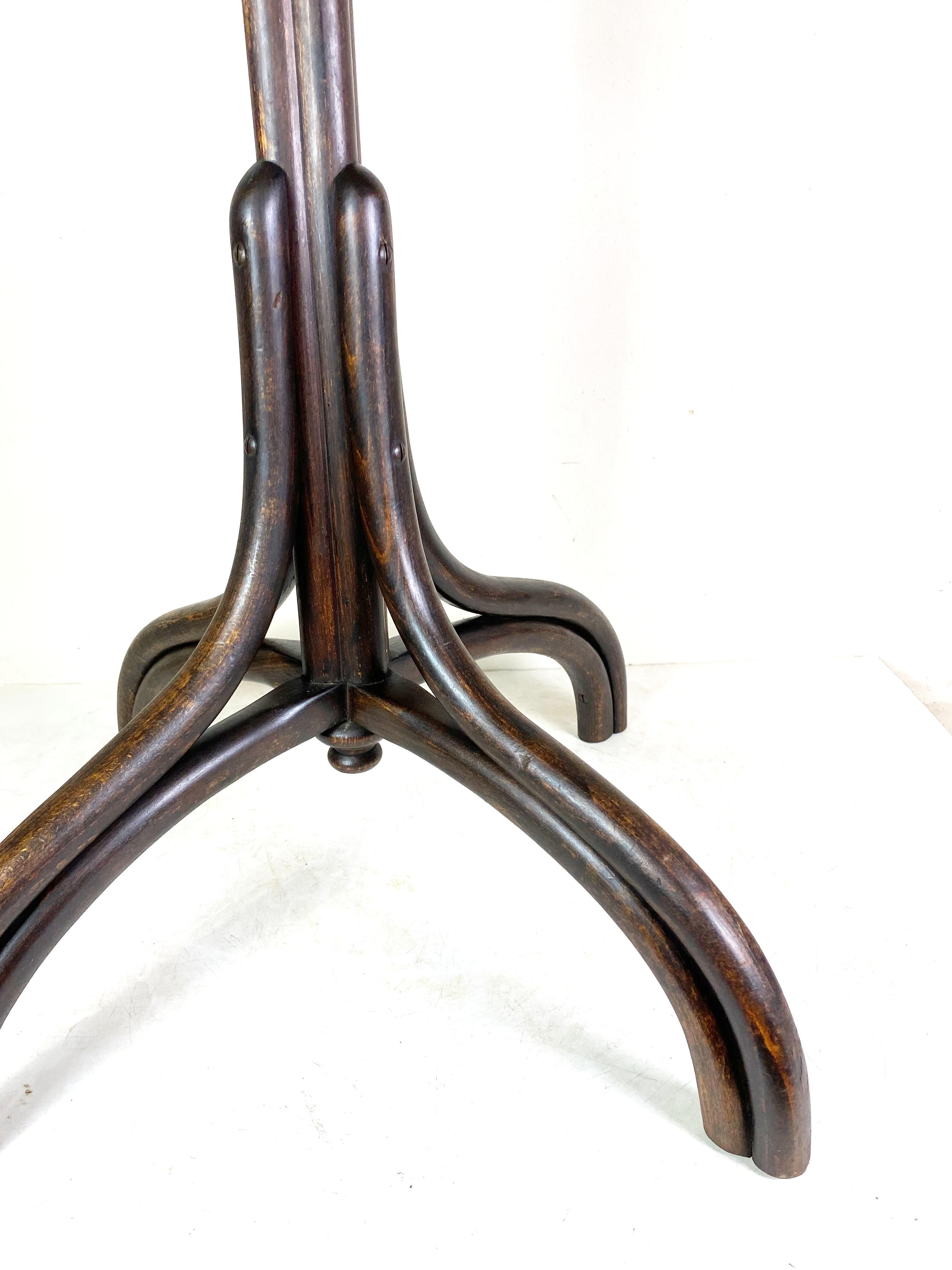 Faggio Gancio a pavimento Thonet Nr.1 in vendita