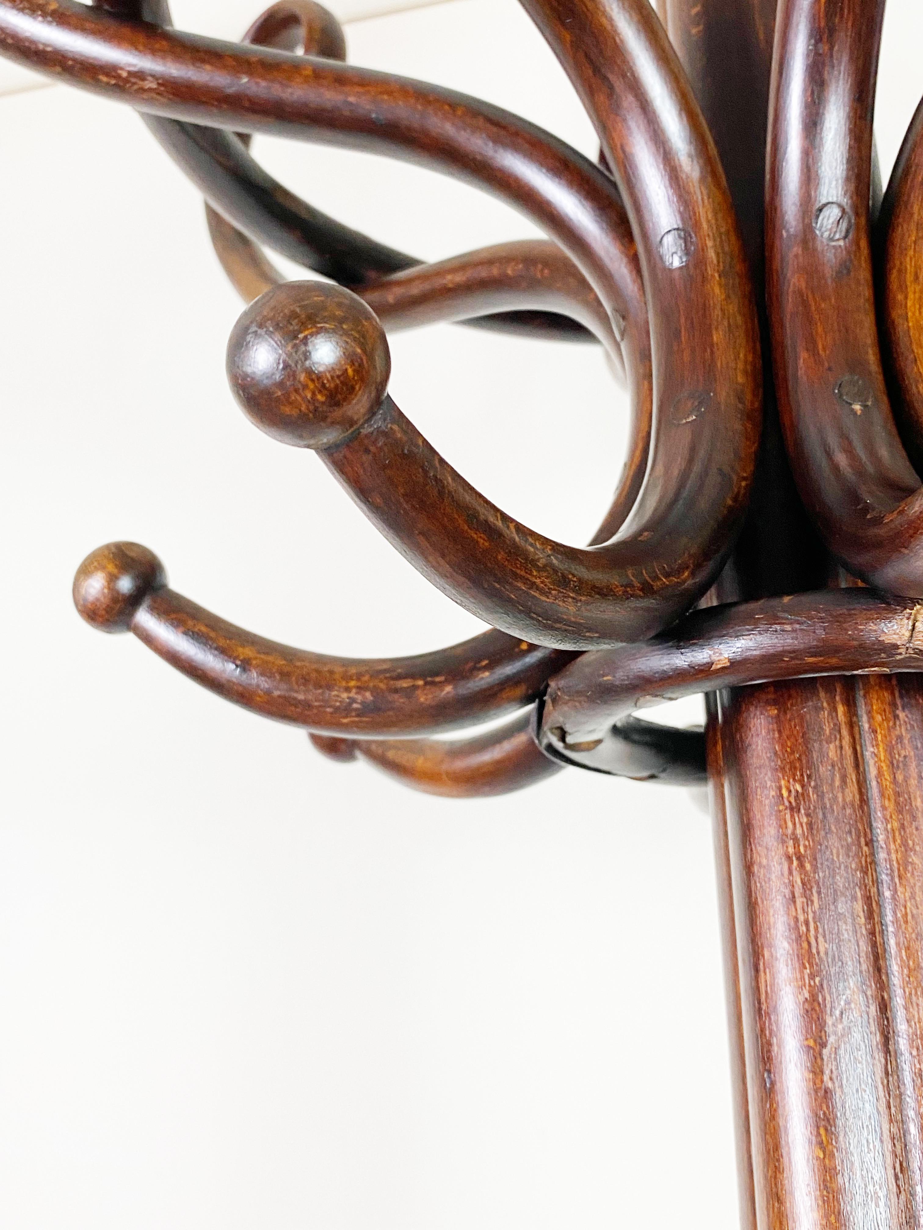 Hanger Thonet Nr.1, le plus ancien variante Bon état - En vente à Praha, CZ