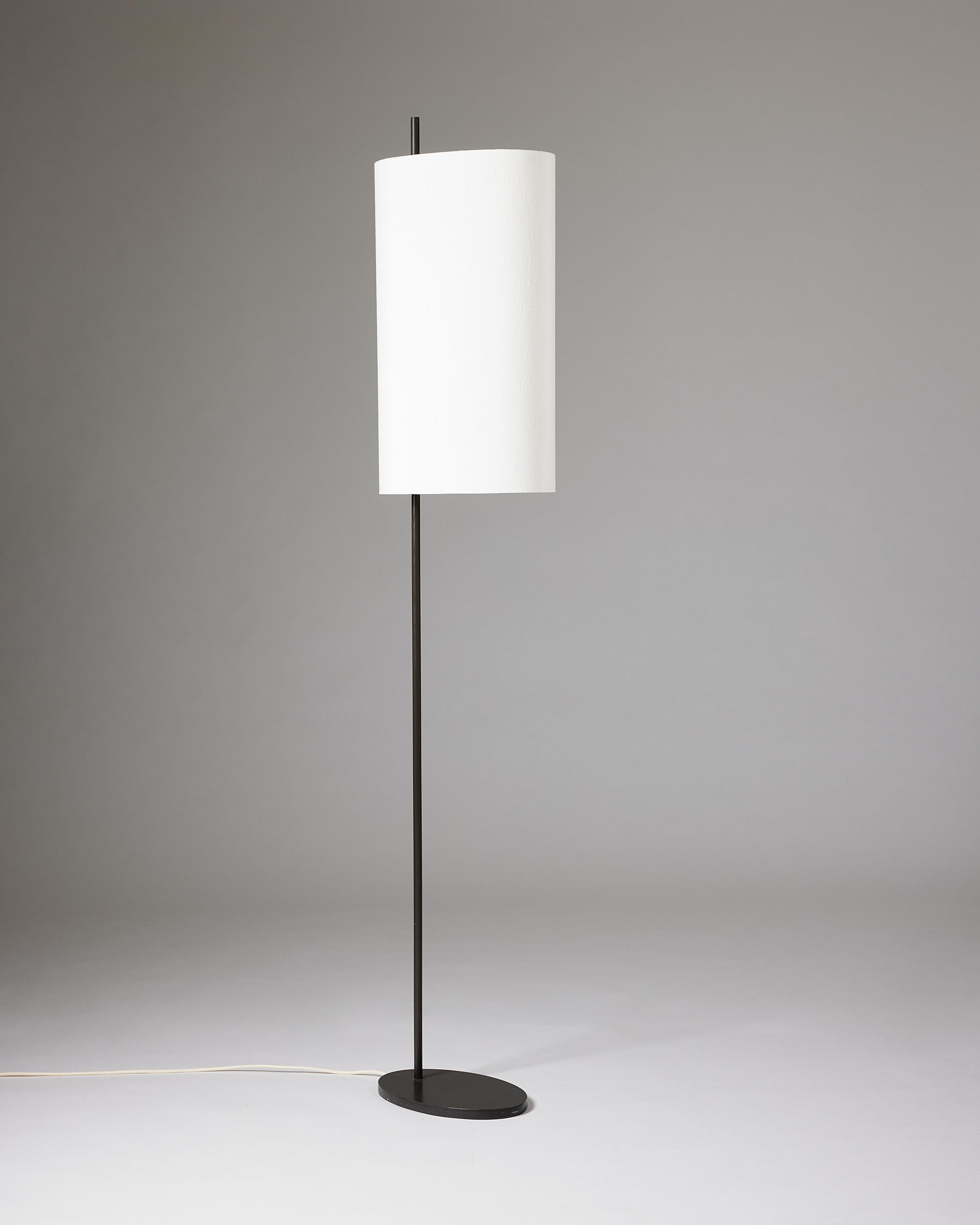 Mid-Century Modern Floor Lamp ‘Aj Royal’ Designed by Arne Jacobsen for Louis Poulsen, Denmark For Sale