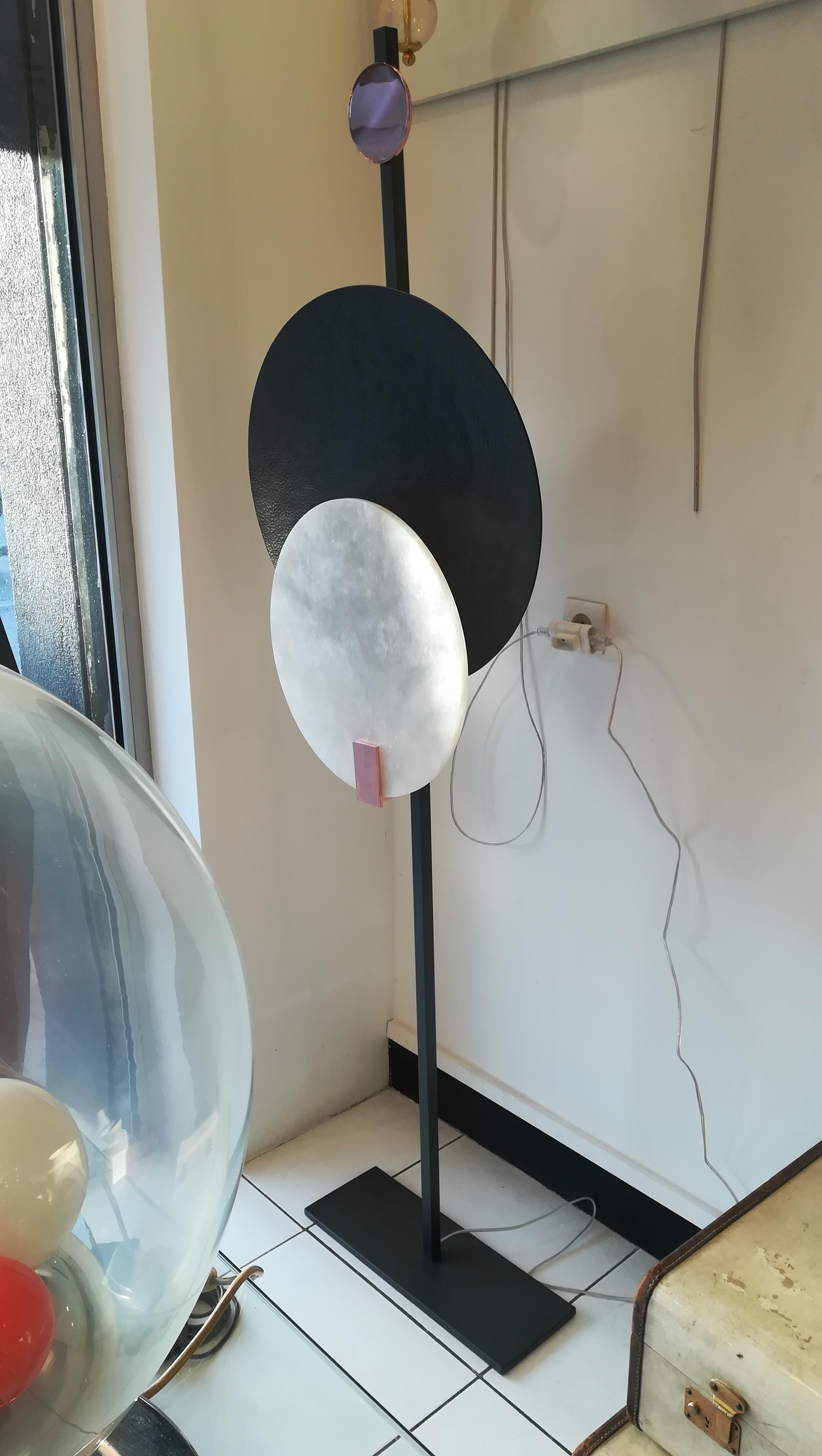 Floor Lamp, Alabaster, Copper and Metal In Excellent Condition In Saint-Ouen, FR