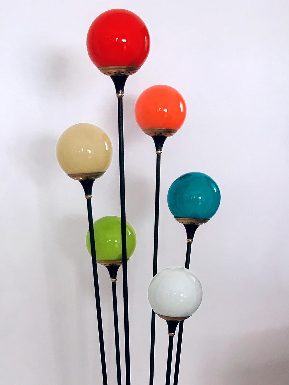 Floor Lamp ‘Alberello’ by Stilnovo with Six Colored Murano Glass Balls, 1950s In Good Condition In Traversetolo, IT