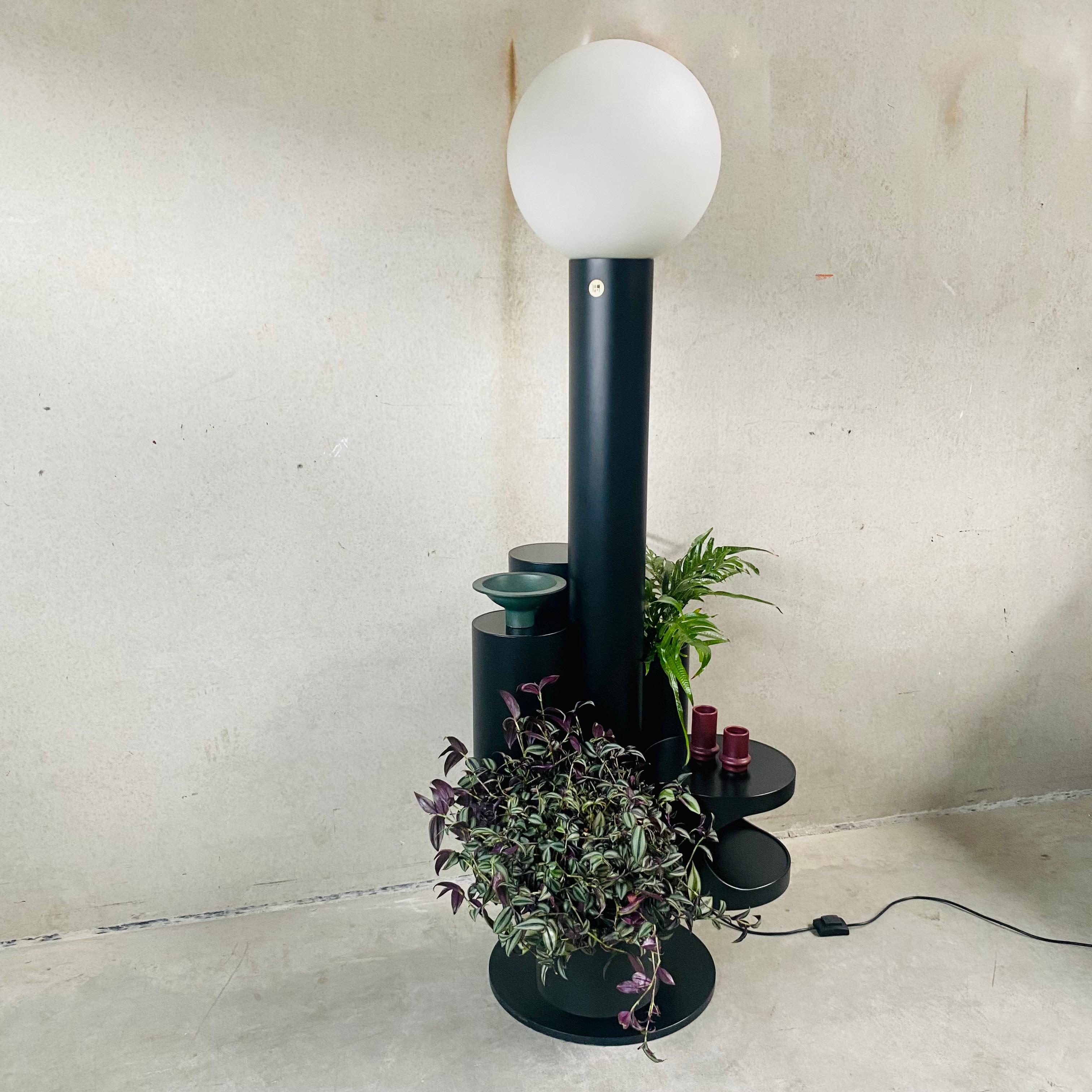 FLOOR LAMP AND PLANT STAND 