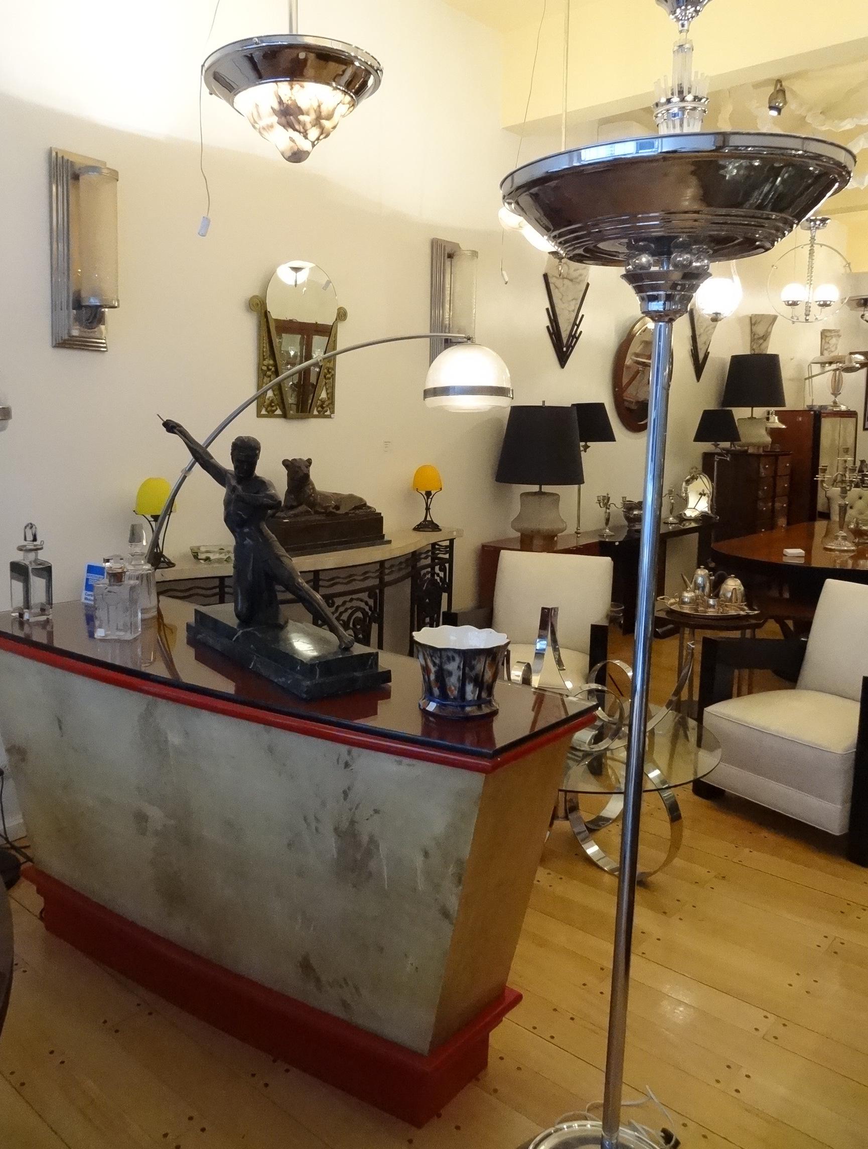 Floor lamp Art Deco

Materials: wood, glass, chrome.
France
1930
You want to live in the golden years, those are the floor lamps that your project needs.
We have specialized in the sale of Art Deco and Art Nouveau styles since 1982.
Pushing the