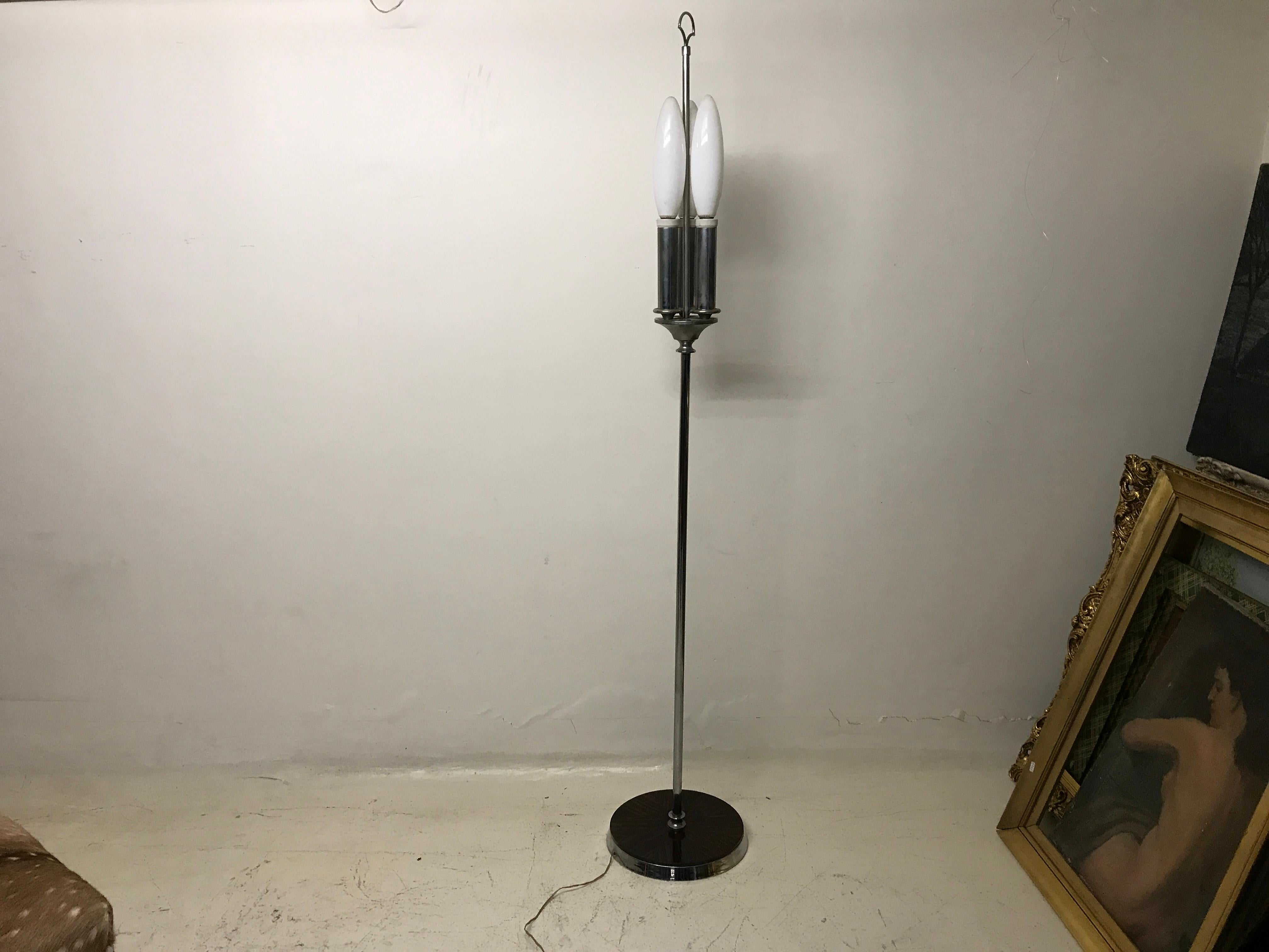 Floor lamp Art Deco

Materials: chrome and wood
France
1930
You want to live in the golden years, those are the floor lamps that your project needs.
We have specialized in the sale of Art Deco and Art Nouveau styles since 1982.
Pushing the button