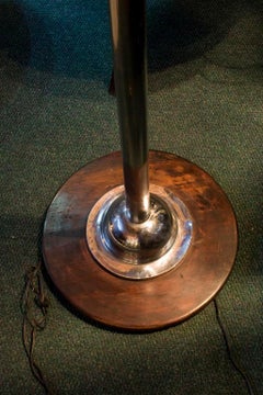 Stehlampe Art Deco 1930, Deutsch, Material: Holz, Chrom und Glas