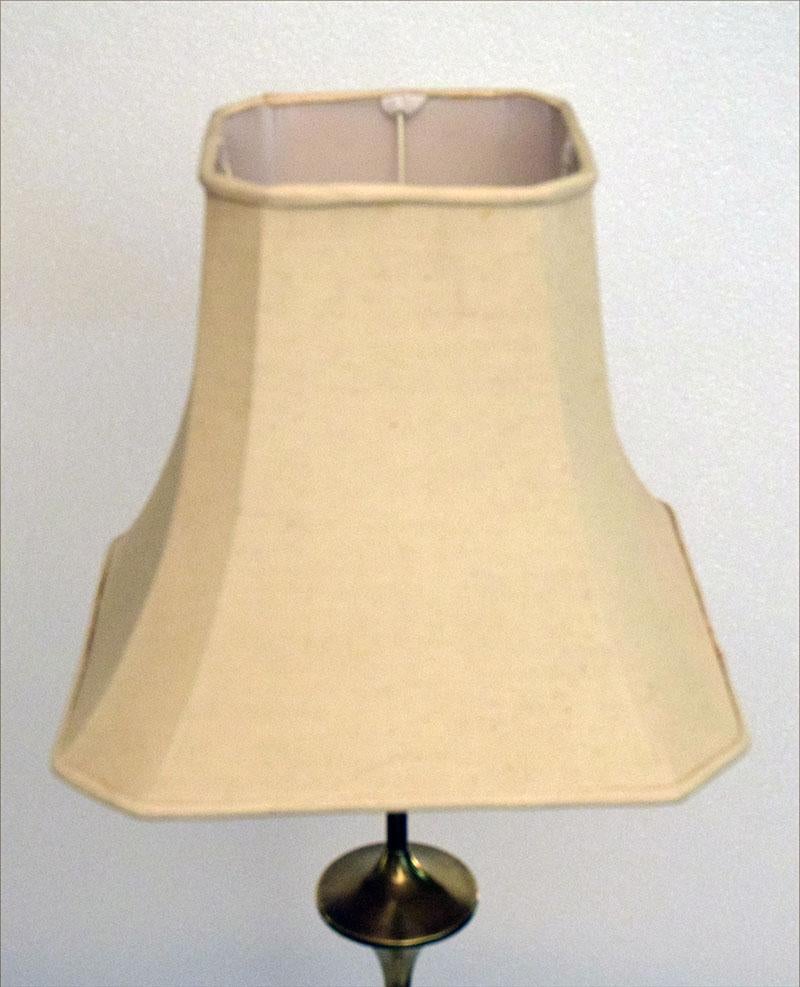 Floor Lamp Attr. Guglielmo Ulrich, 1950s In Excellent Condition For Sale In Parma, IT