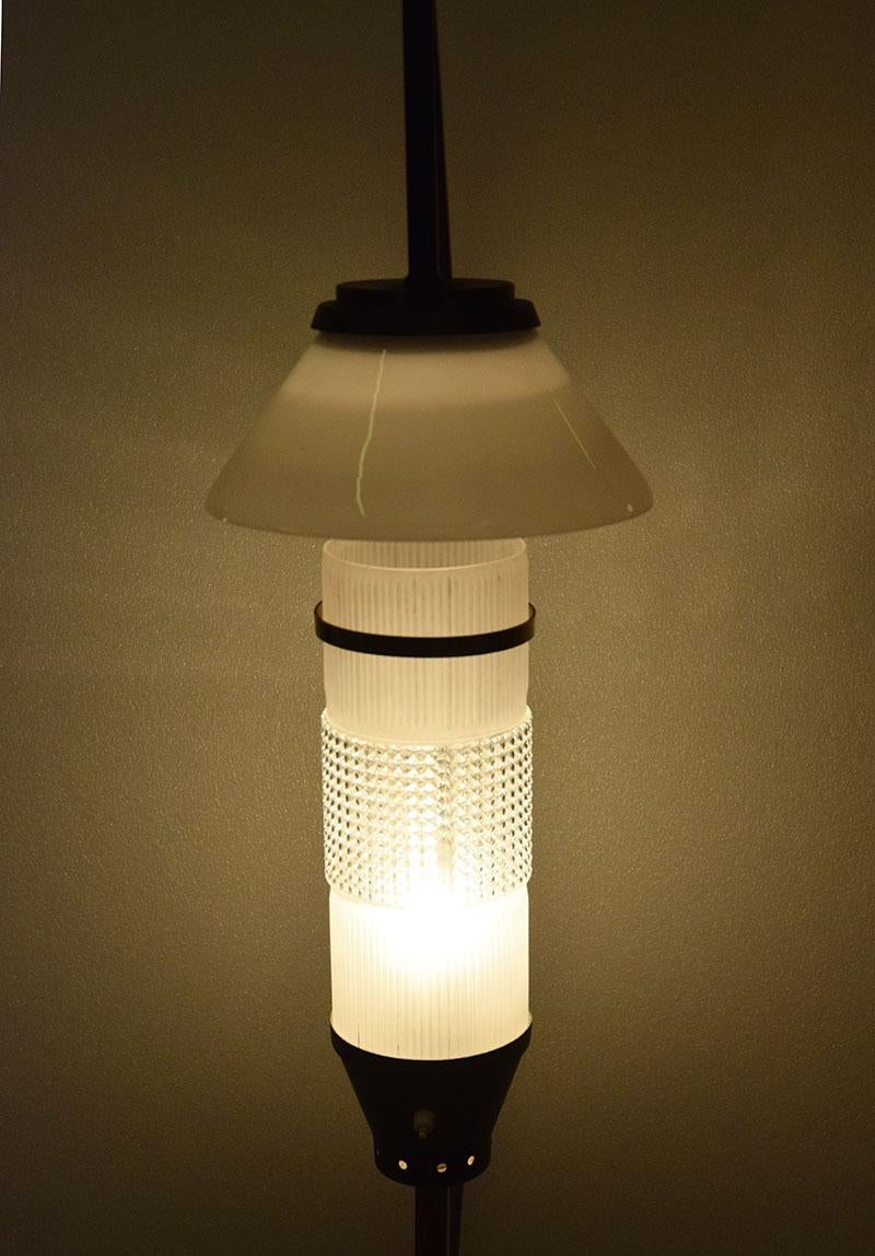 Métal Floor lamp attr. Stilnovo, 1950s en vente