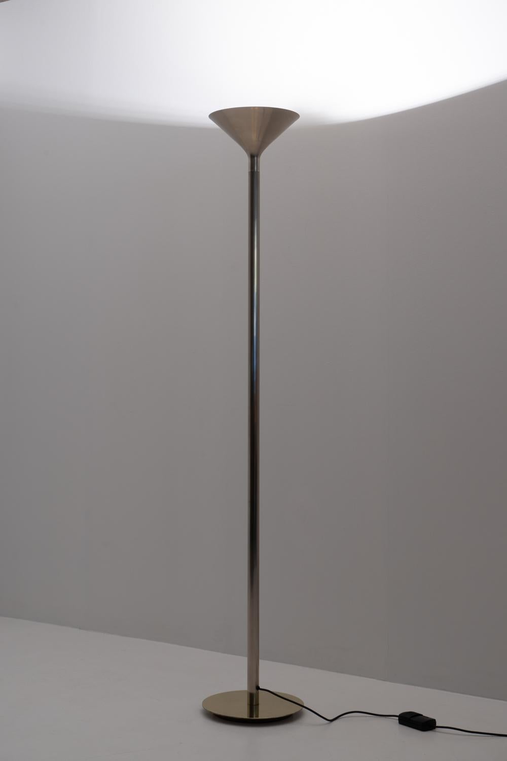 Lámpara de pie atribuida a Jacques Grange para Yves Saint Laurent - Francia Años 80 finales del siglo XX en venta