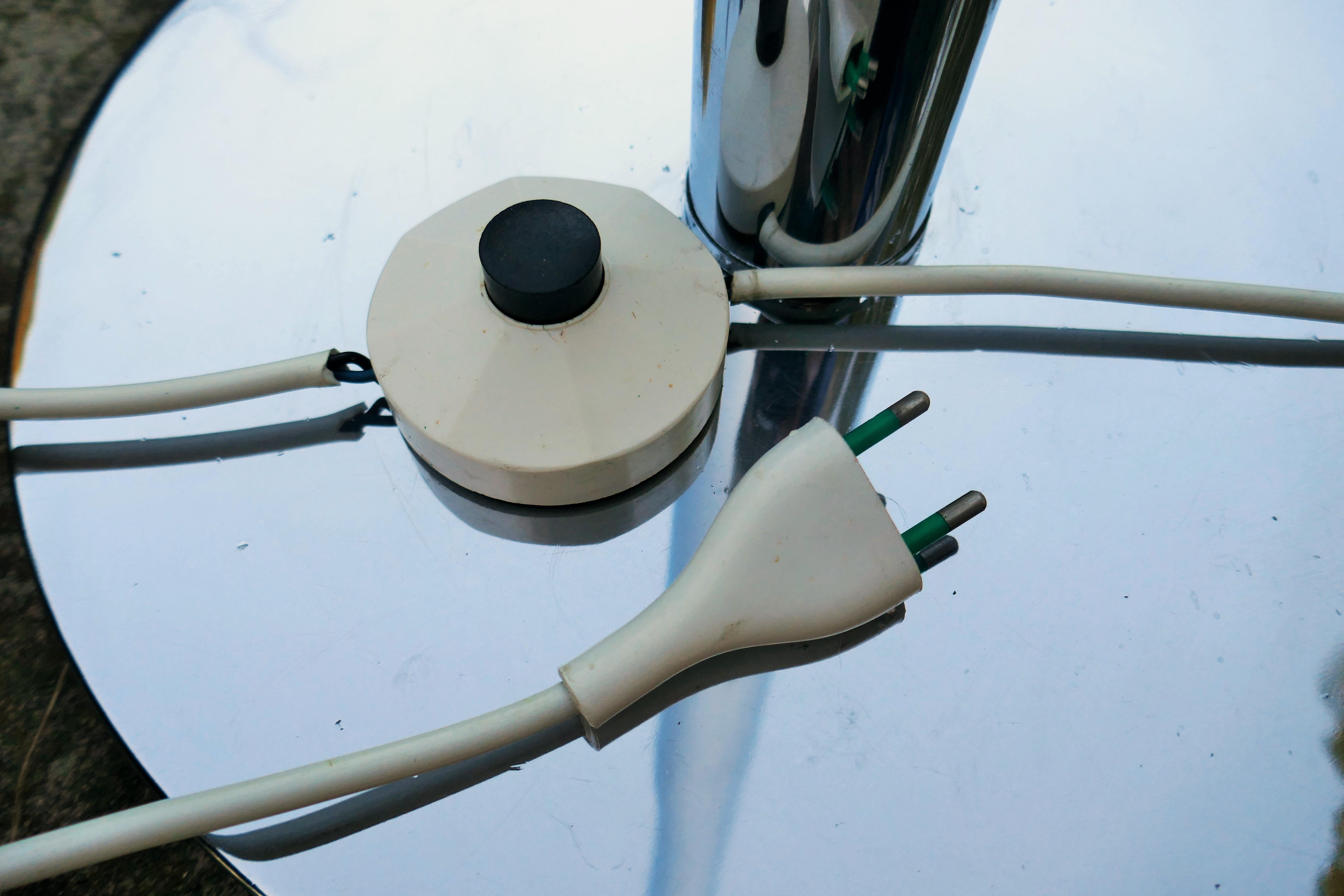 Steel Floor lamp attributed to Carlo Nason For Sale