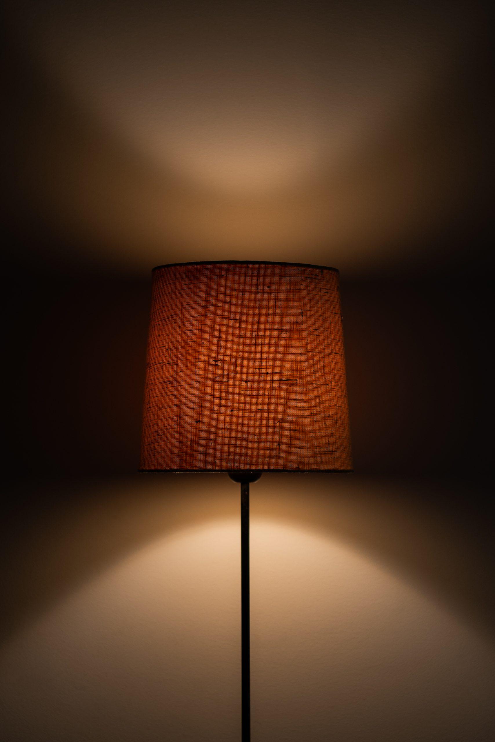 Swedish Floor Lamp Attributed to Hans Bergström by Eskilstuna Elektrofabrik in Sweden For Sale