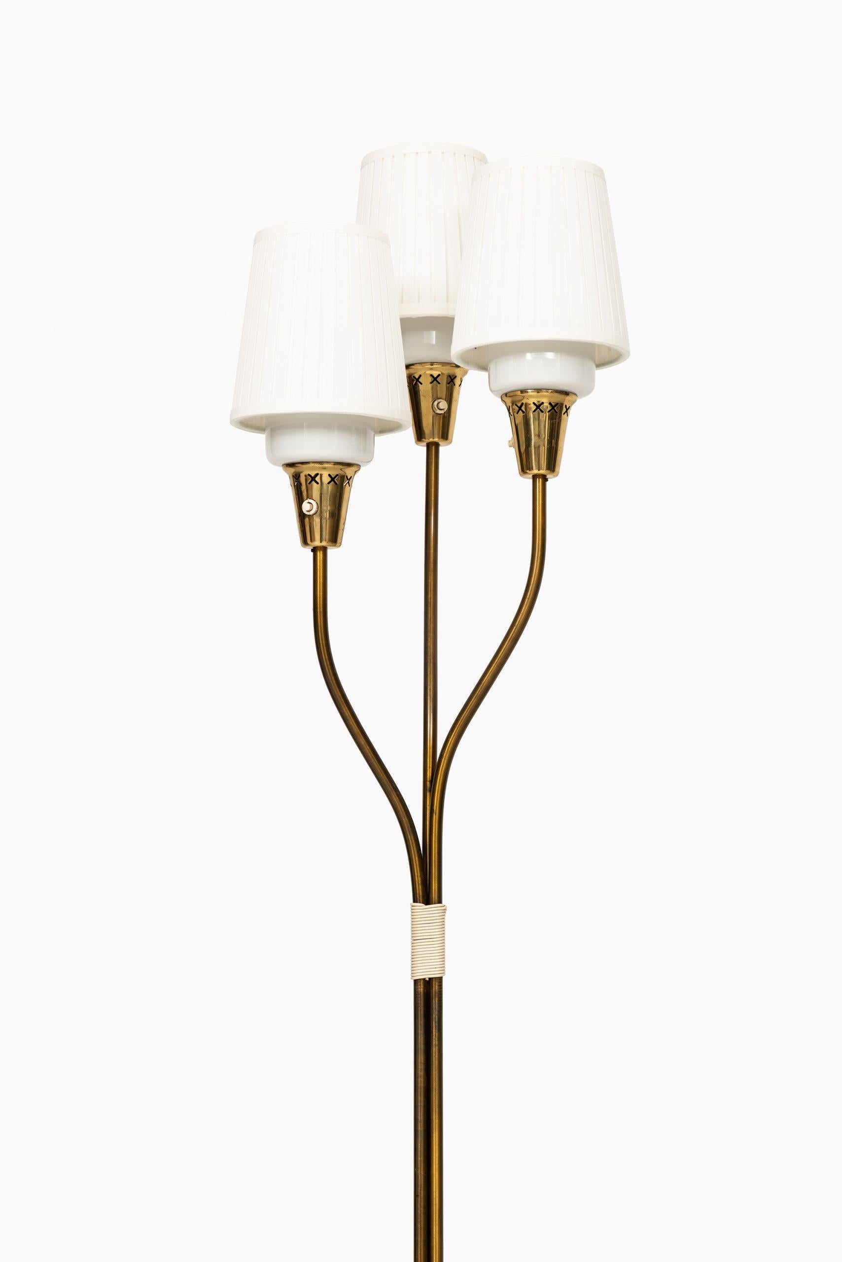 Rare floor lamp attributed to Hans Bergström. Produced in Sweden.
