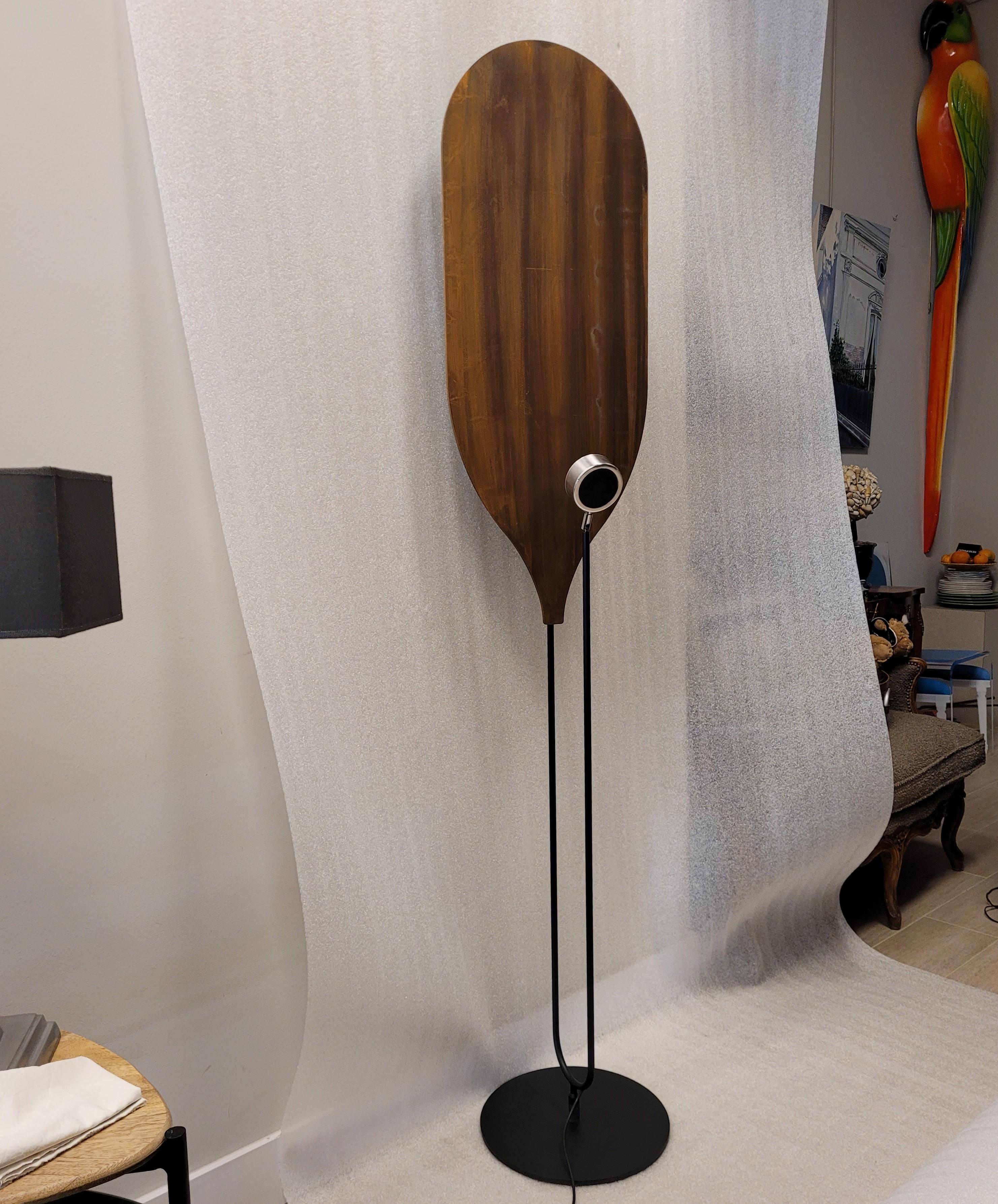 Modern Floor Lamp black steel and Bronze finish by Carlo Zerbaro for ROCHE BOBOIS 2010 For Sale