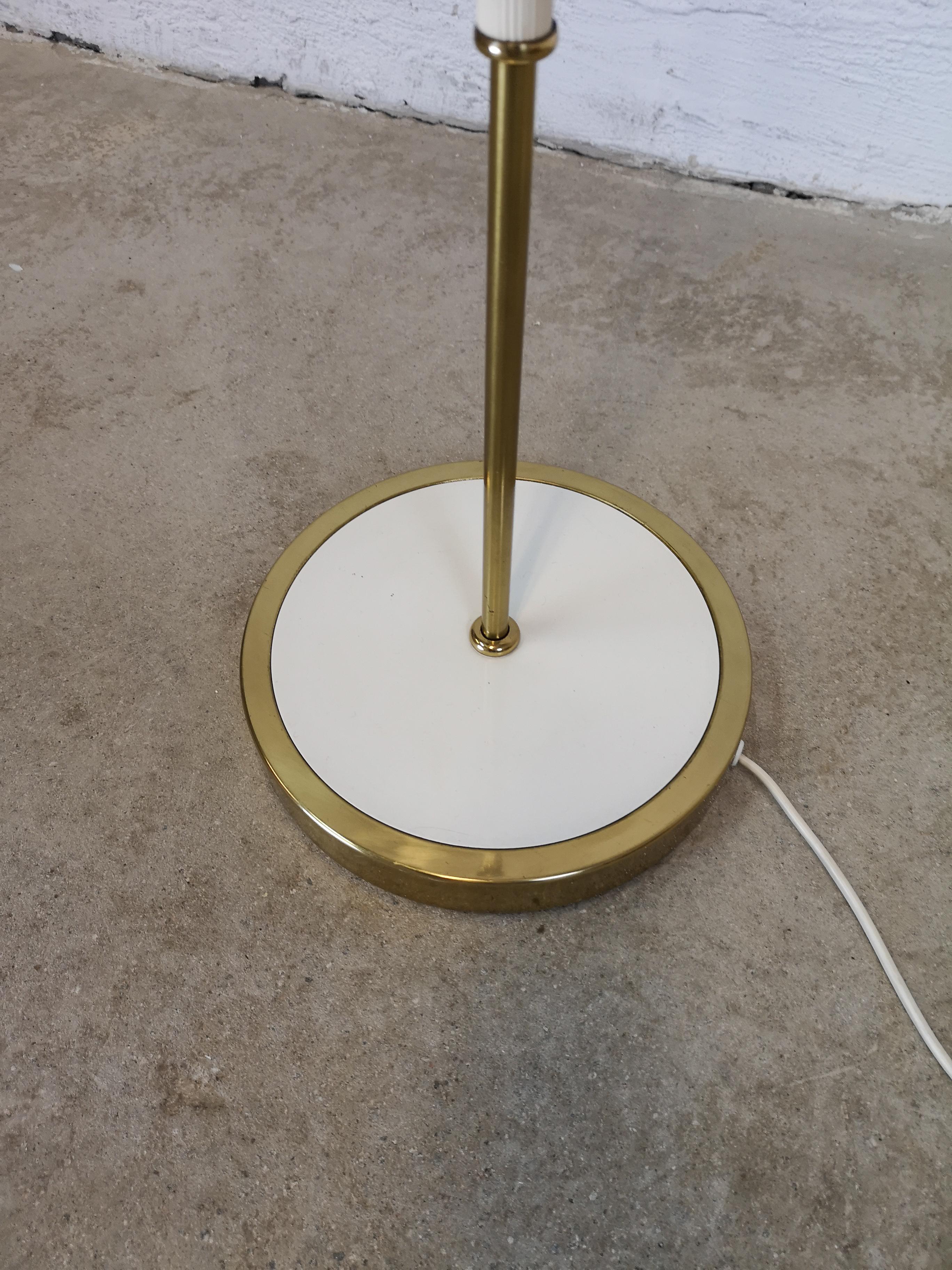 Floor Lamp Brass and Pink Cloud Shade Sweden 1970s In Good Condition In Hillringsberg, SE