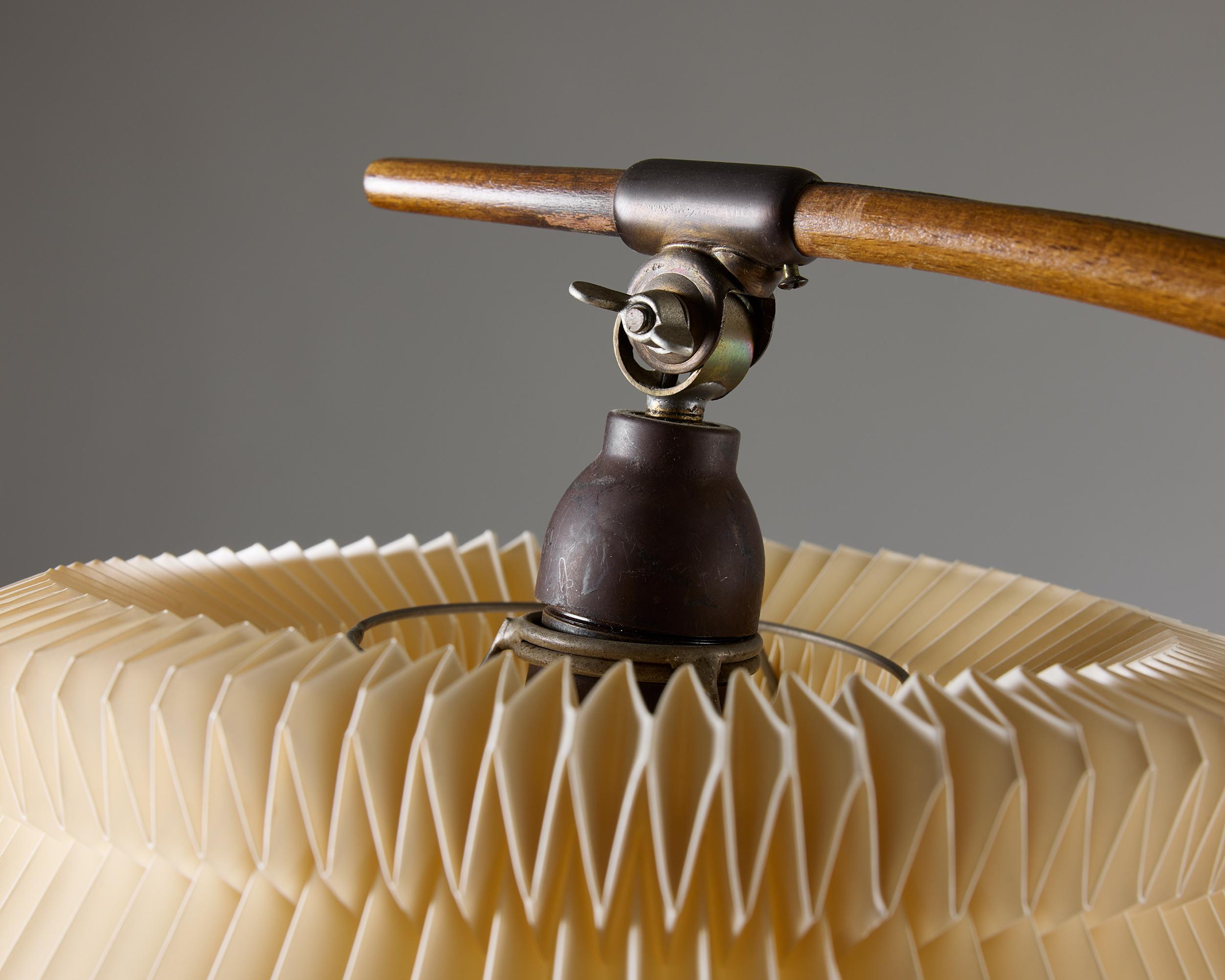 Floor lamp 'Bridge' Designed by Severin Hansen Jr for Haslev Möbler Denmark For Sale 4