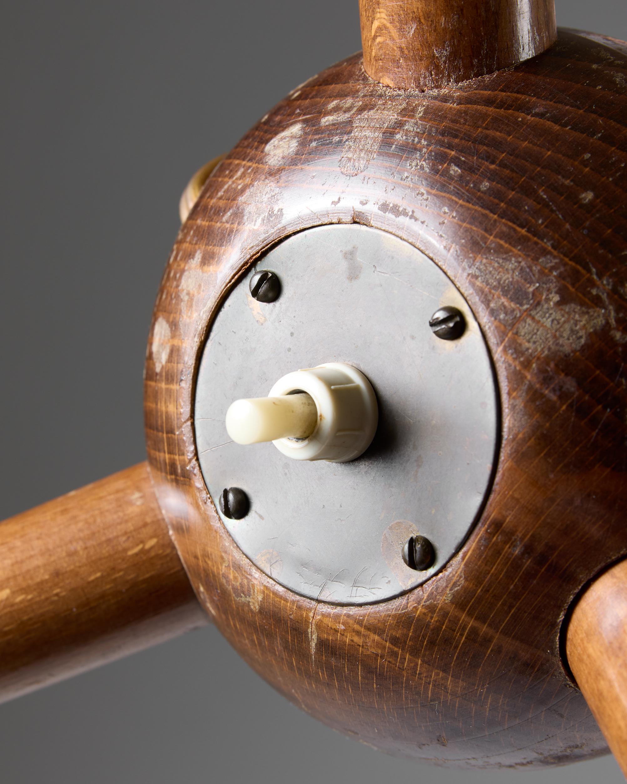 Floor lamp 'Bridge' Designed by Severin Hansen Jr for Haslev Möbler Denmark For Sale 5