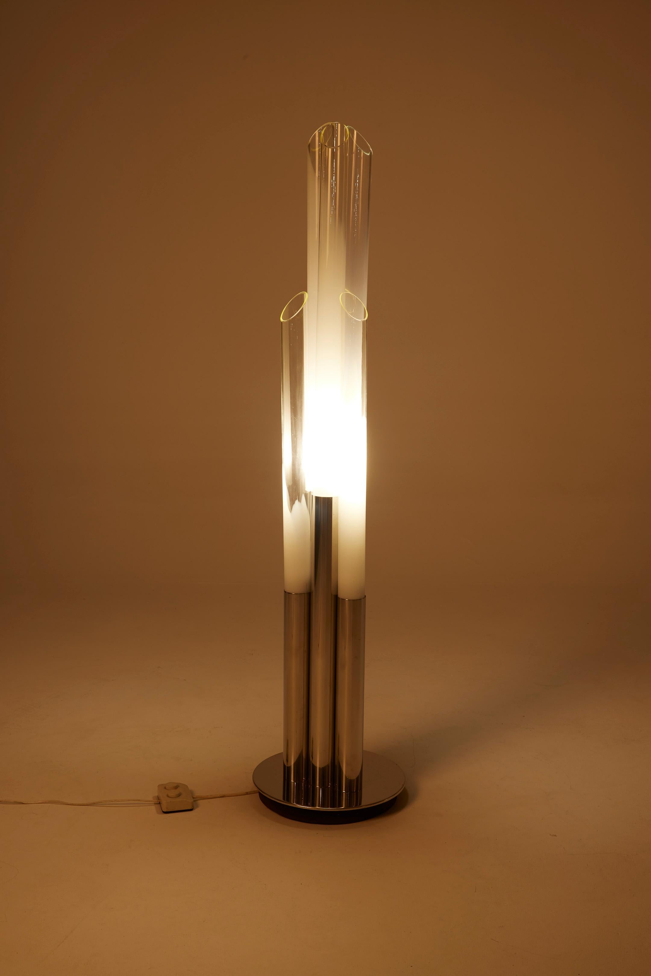 20ième siècle Lampadaire Aldo Nason pour Mazzega