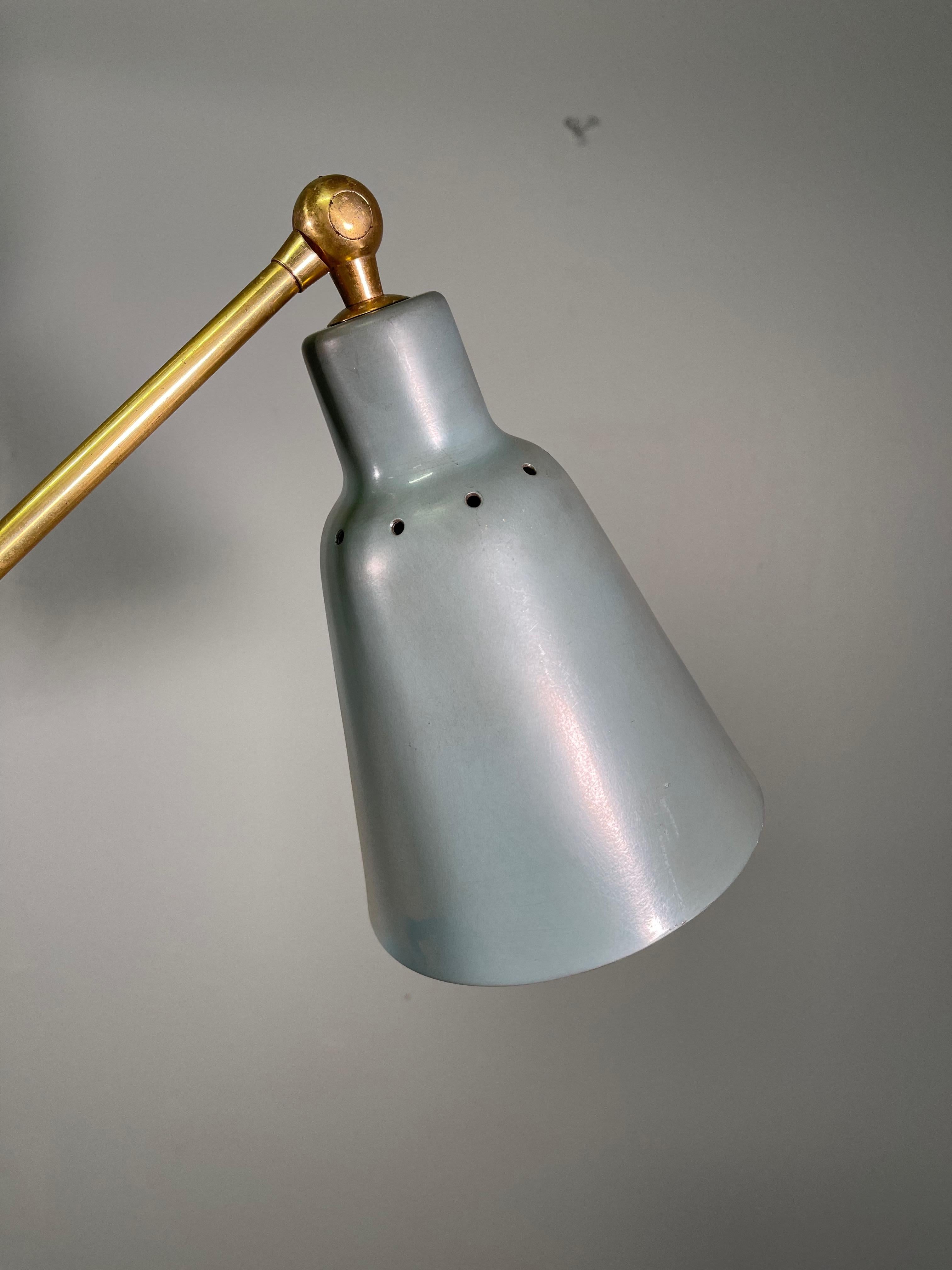 Stehlampe von Angelo Lelii für Arredoluce im Angebot 4