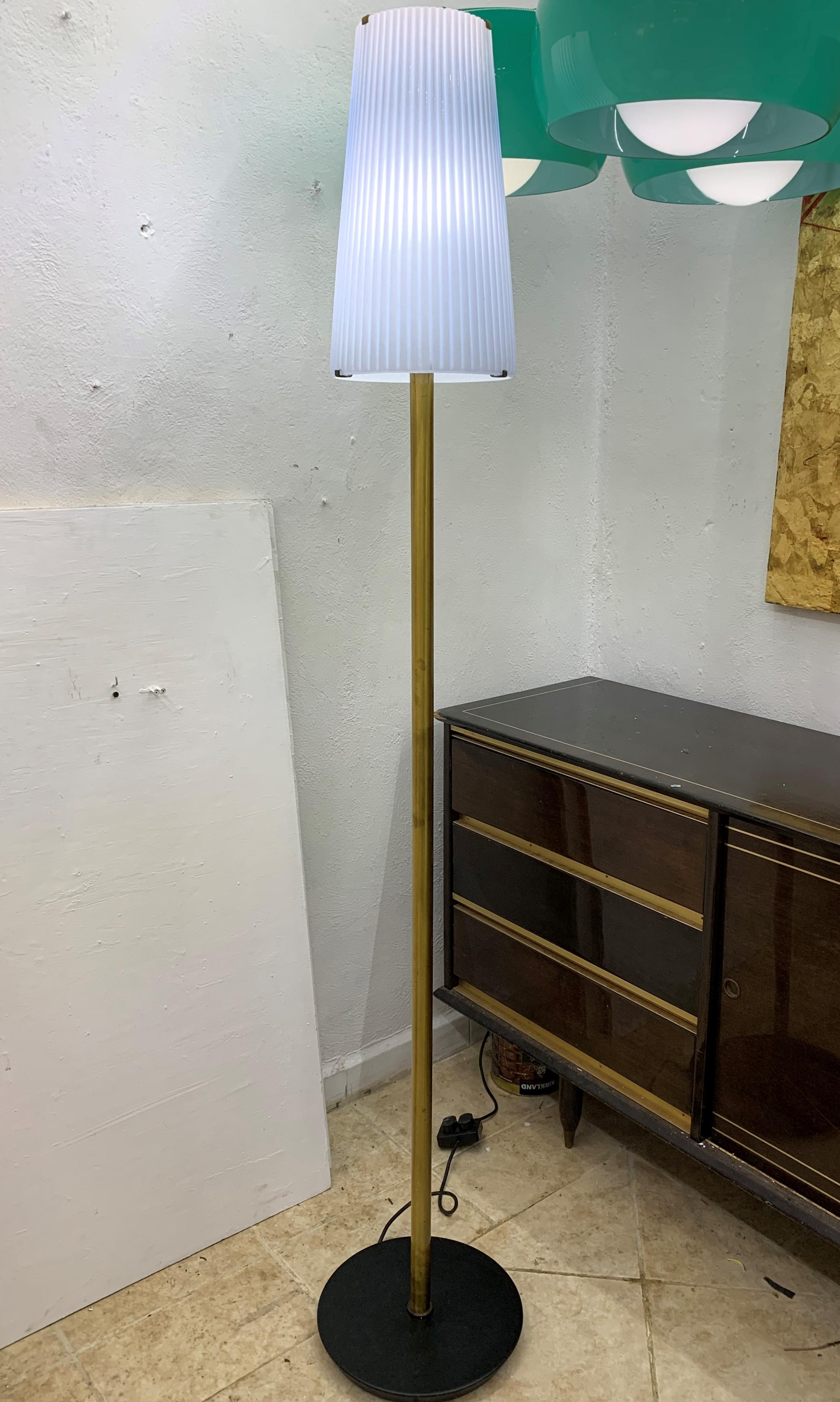 kirkland floor lamp