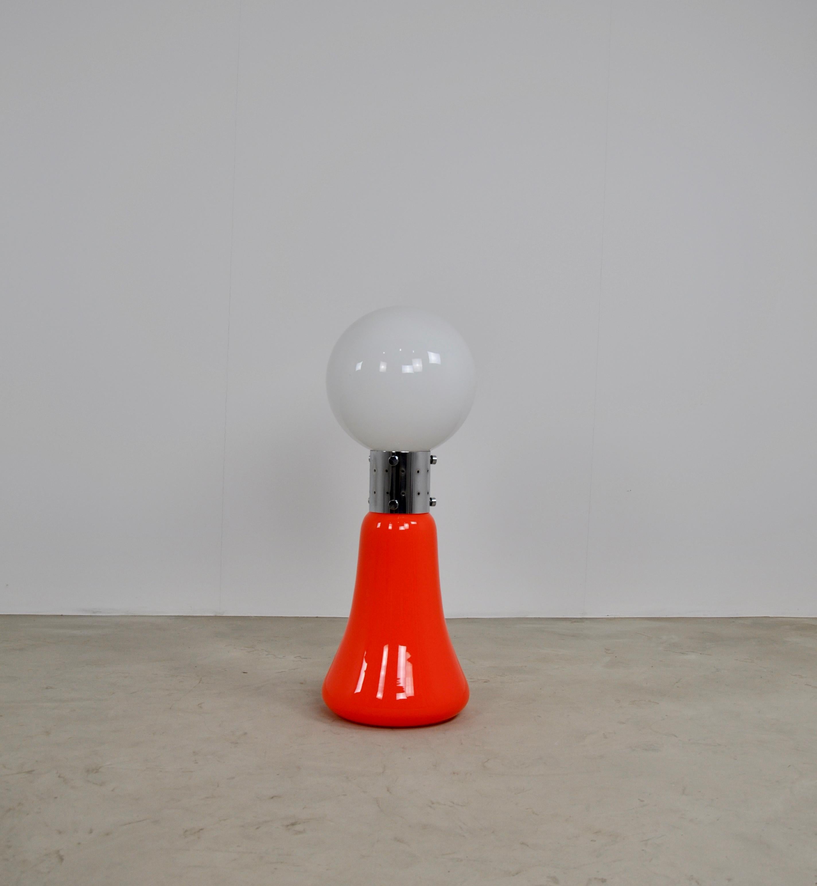Floor lamp in Murano glass, orange and white color. Wear due to the time and the age of the lamp.