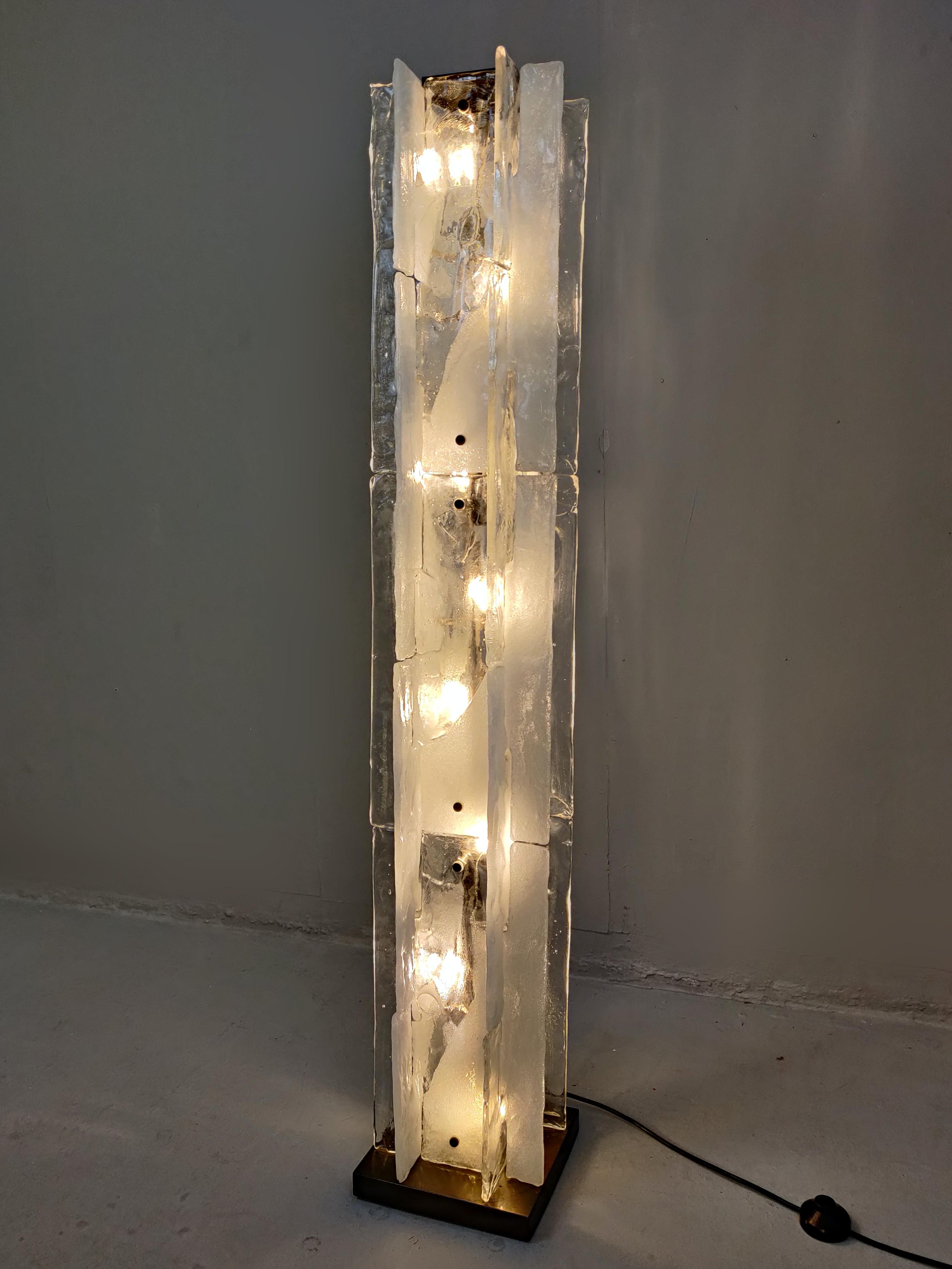 Floor Lamp by Carlo Nason for Mazzega, Murano Glass, Italy, 1960s In Good Condition In Brussels, BE