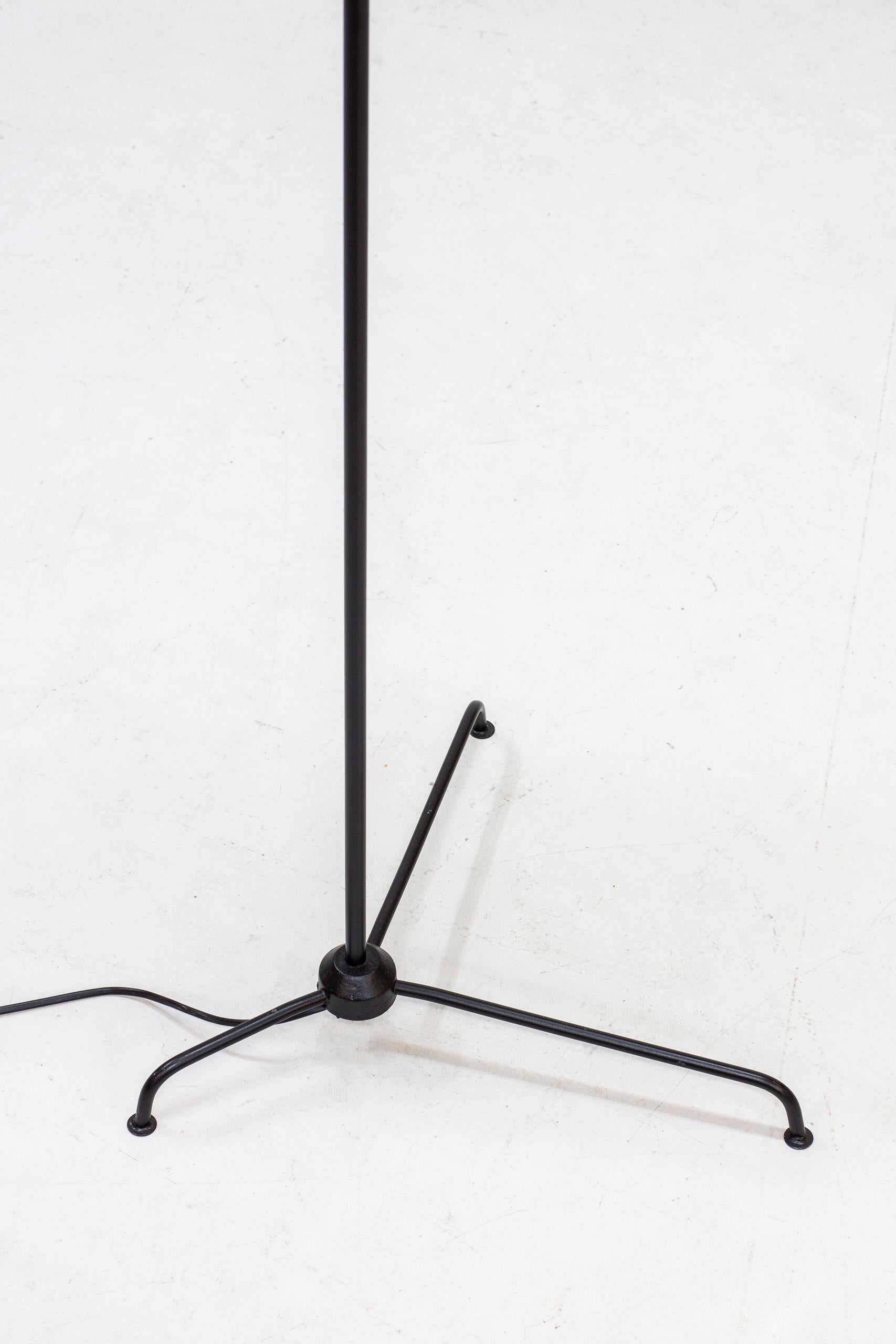 Scandinavian Modern Floor Lamp by Eje Ahlgren for Luco, Sweden, 1950s For Sale