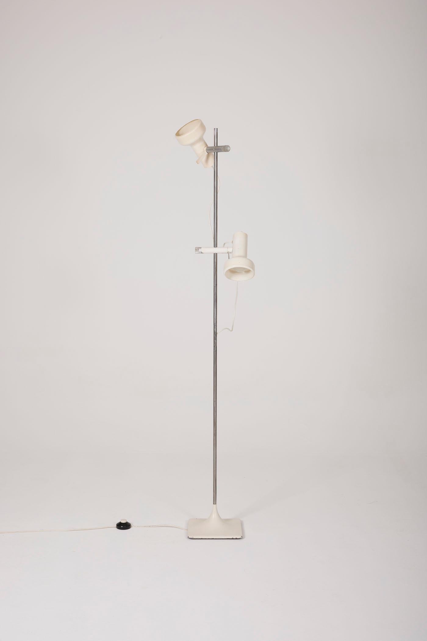 Floor lamp in metal by the French designer Etienne Fermigier for Monix in the 1960s. Good condition.
DV145