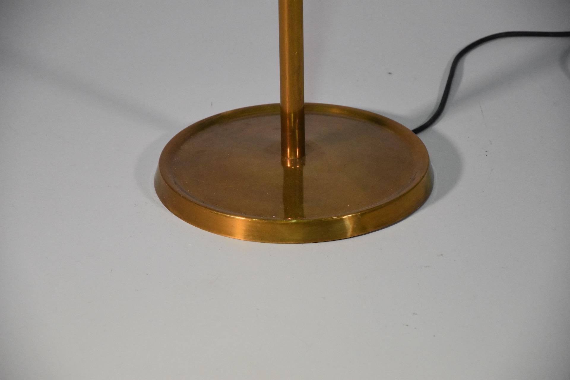 Floor Lamp by Fontana Arte, Model No. 2380 In Excellent Condition In Rovereta, SM