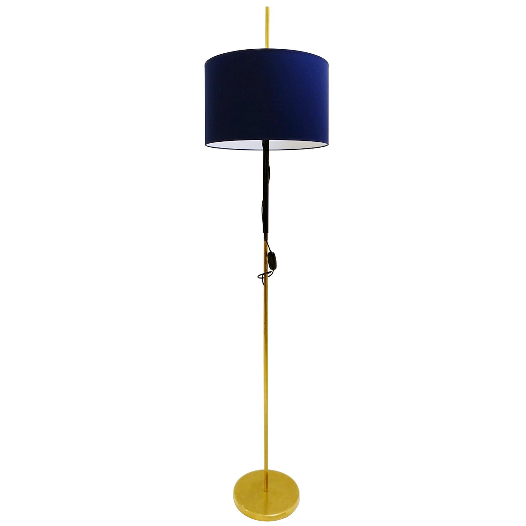 Mid-Century Modern Floor Lamp by Giuseppe Ostuni for Oluce, 1950s For Sale