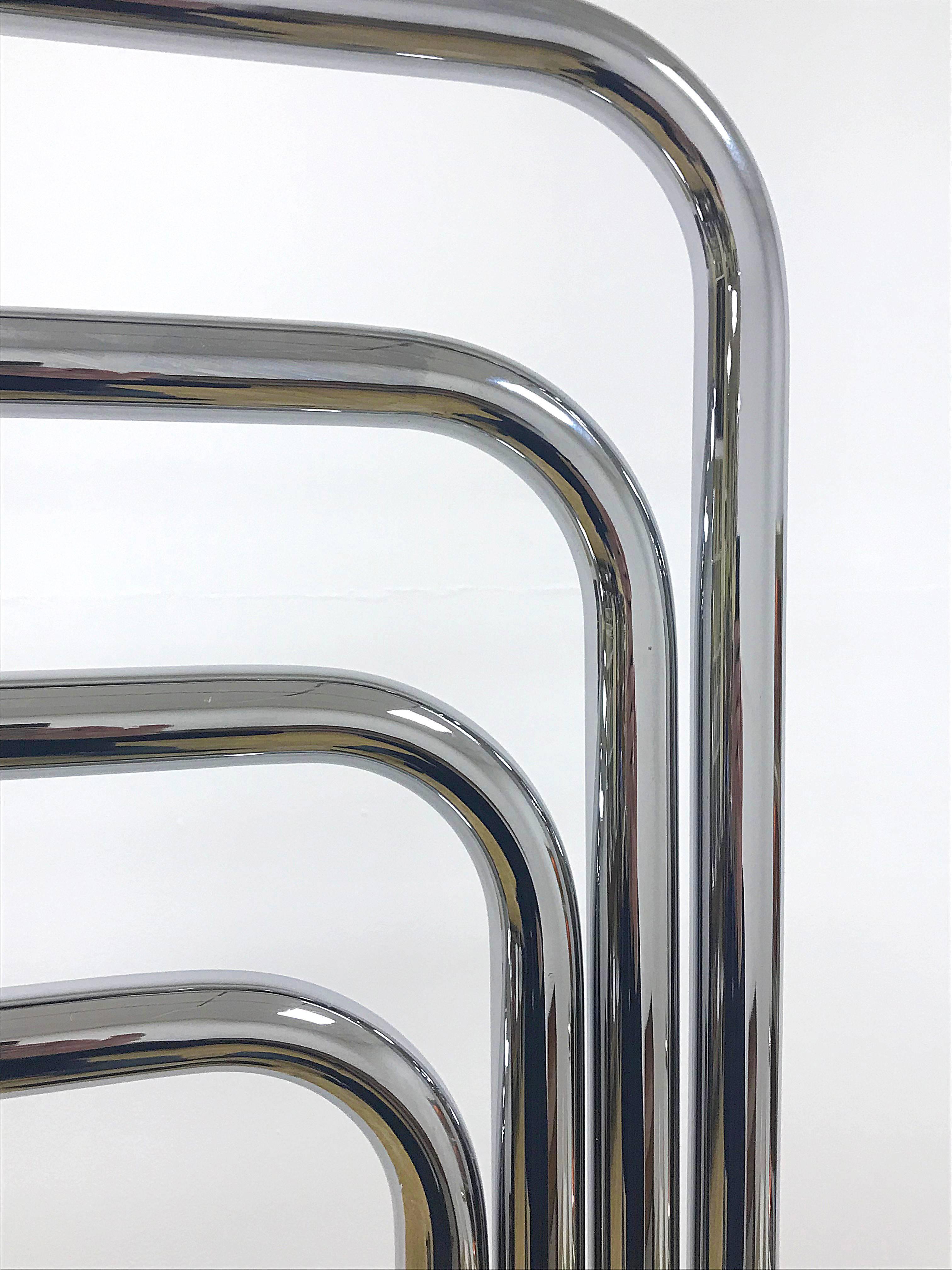 Floor Lamp by Goffredo Reggiani, Metal Chrome, Italy, 1970s, Lighting In Good Condition In Roma, IT