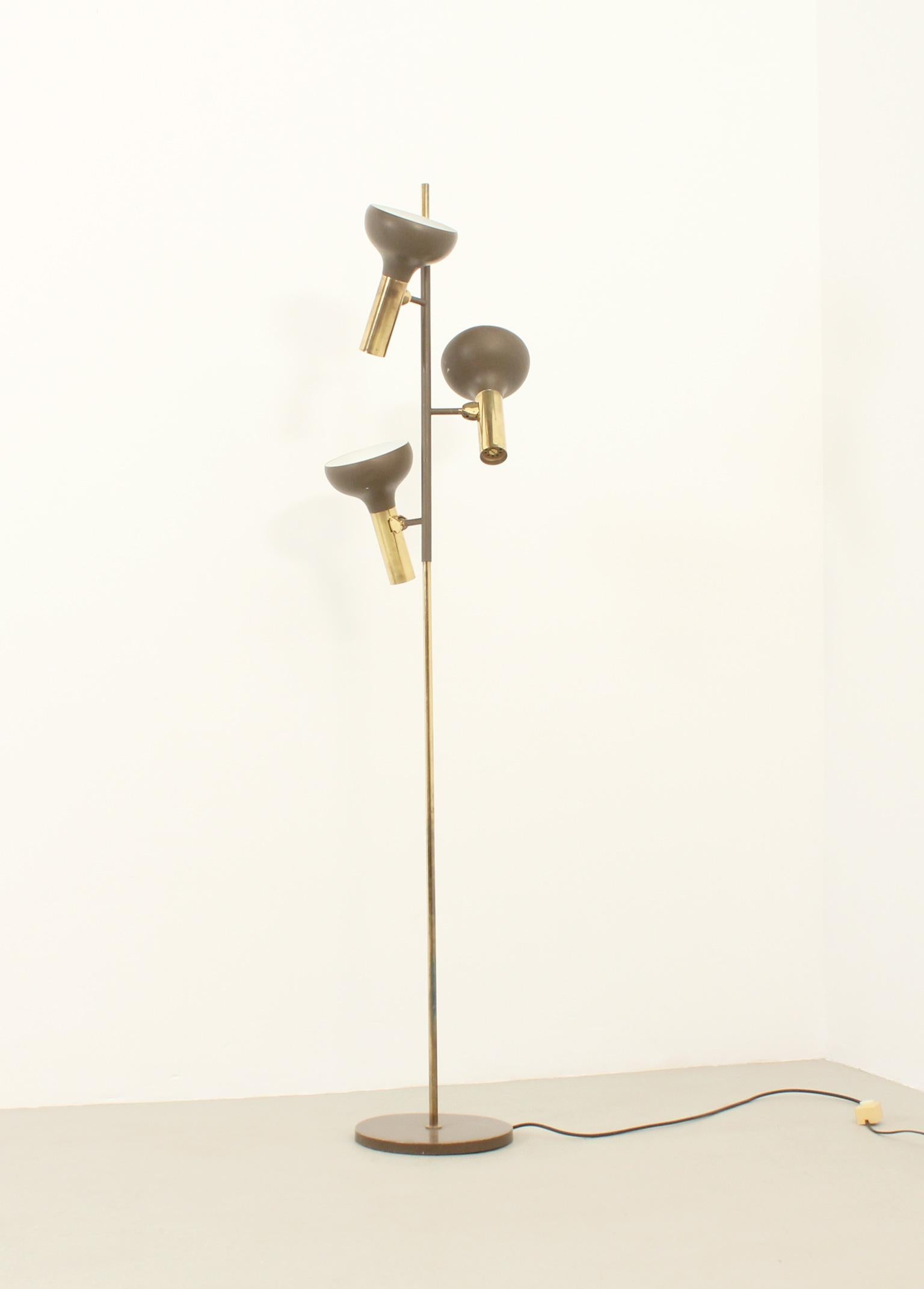 Floor Lamp by Hustadt Leuchten, Germany, 1970's In Good Condition For Sale In Barcelona, ES