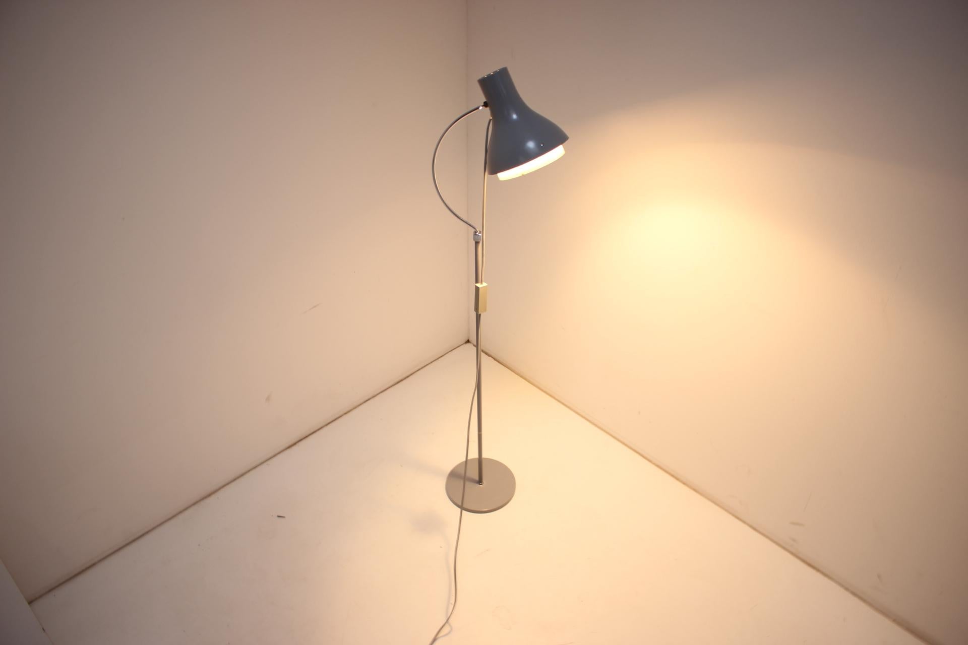 Floor Lamp by Josef Hurka for Napako, Czechoslovakia, 1960s For Sale 7