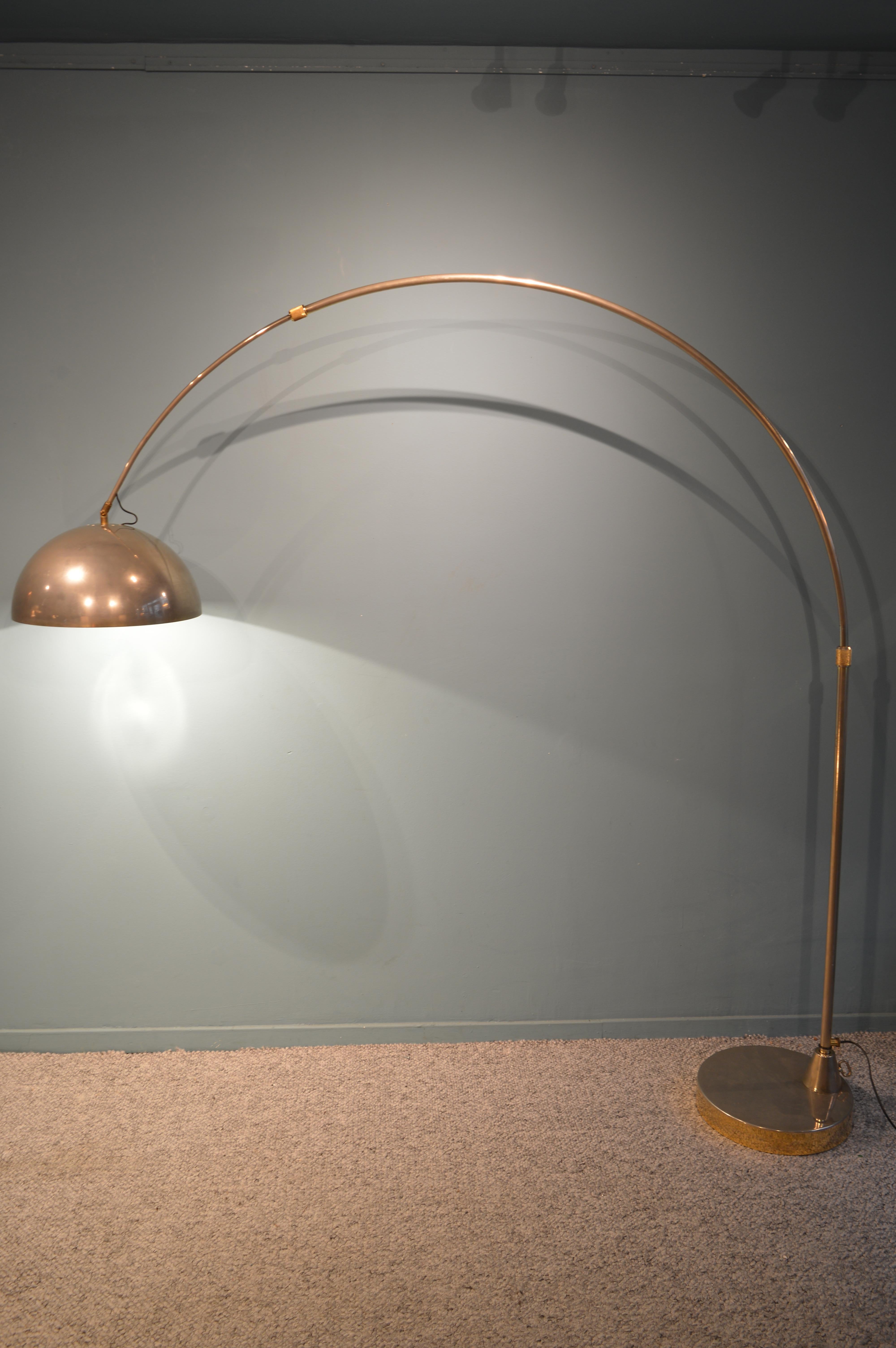 Floor lamp by Leonardo Marelli for Estiluz in steel.
Adjustable height.
Spanish work, circa 1970.