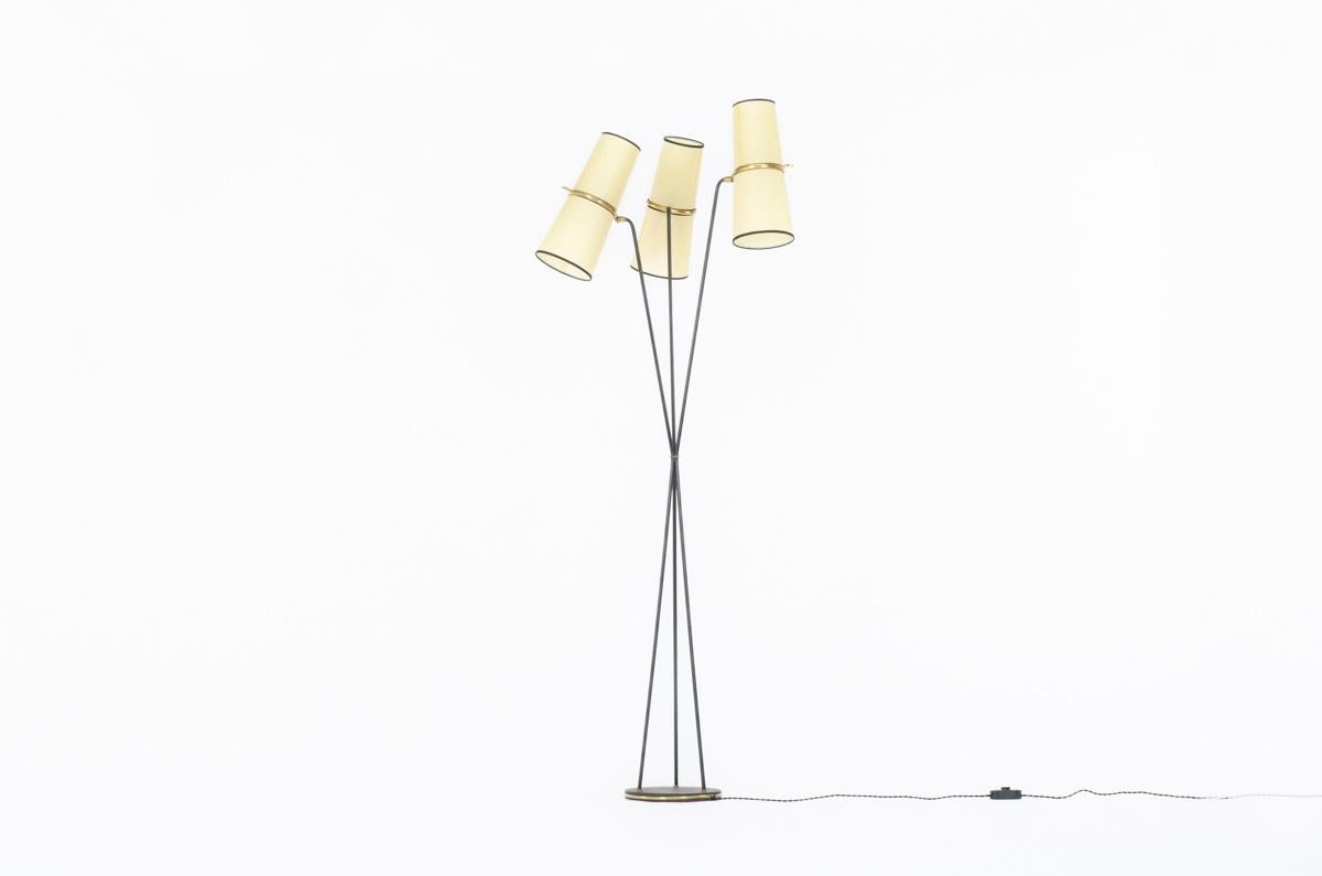 Floor Lamp edited by Lunel in the fifties
Round base, 3 vertical arms in black metal, brass rings, paper lampshade
6 lights points
Height: 180 cm - Base diameter: 26 cm