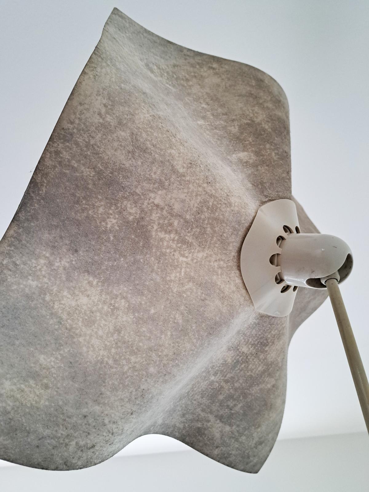 Floor lamp by Mario Bellini for Artemide, 1970s iconic Design In Good Condition For Sale In Saint Leonards-on-sea, England