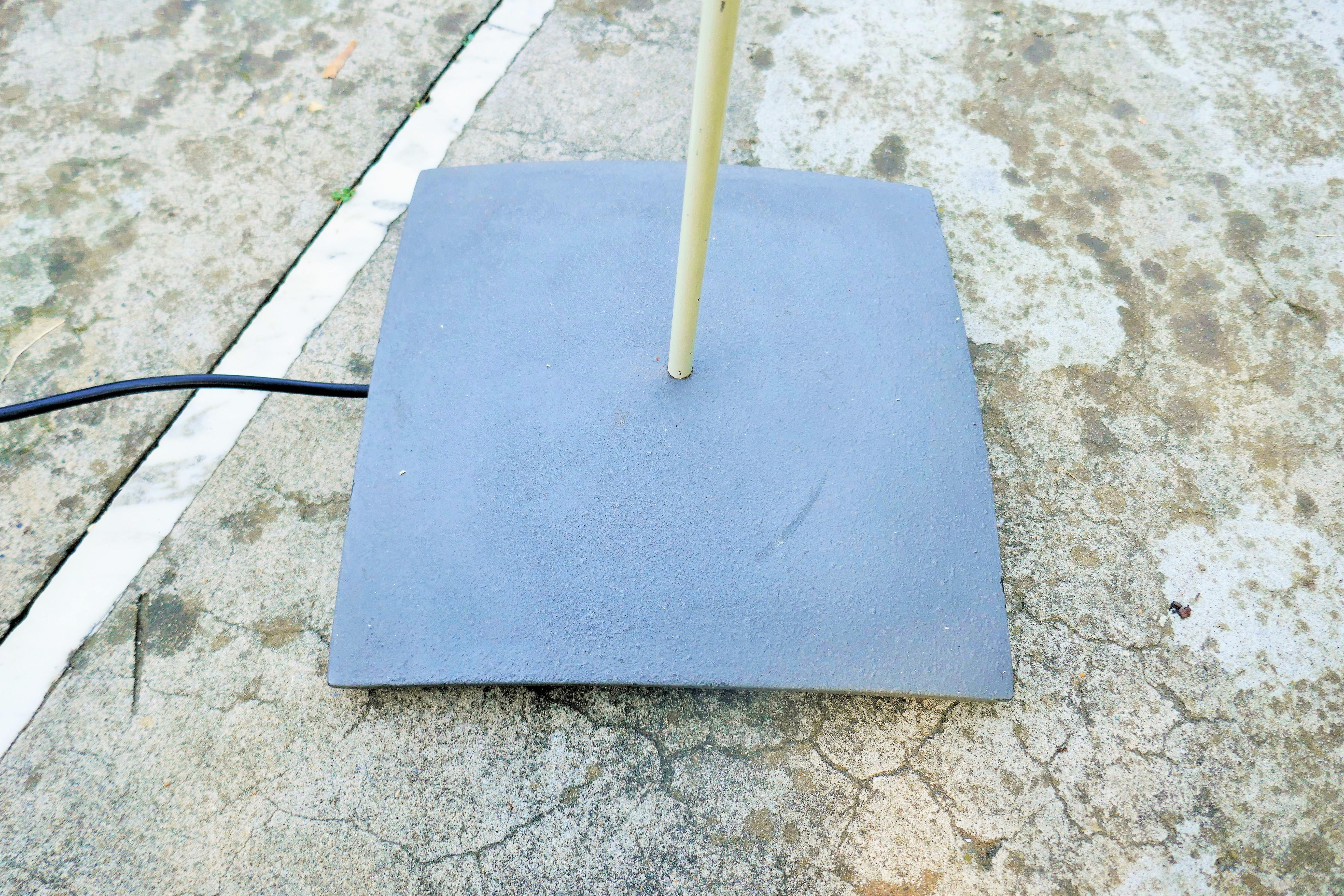 Lampadaire de Mario Bellini pour Artemide en vente 4