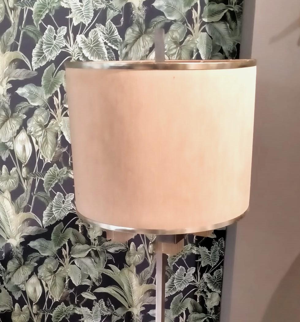 Original vintage floor lamp realized by the designer Gaetano Sciolari.
The lamp is perfectly working.
The lampshade has little signs of aging.
