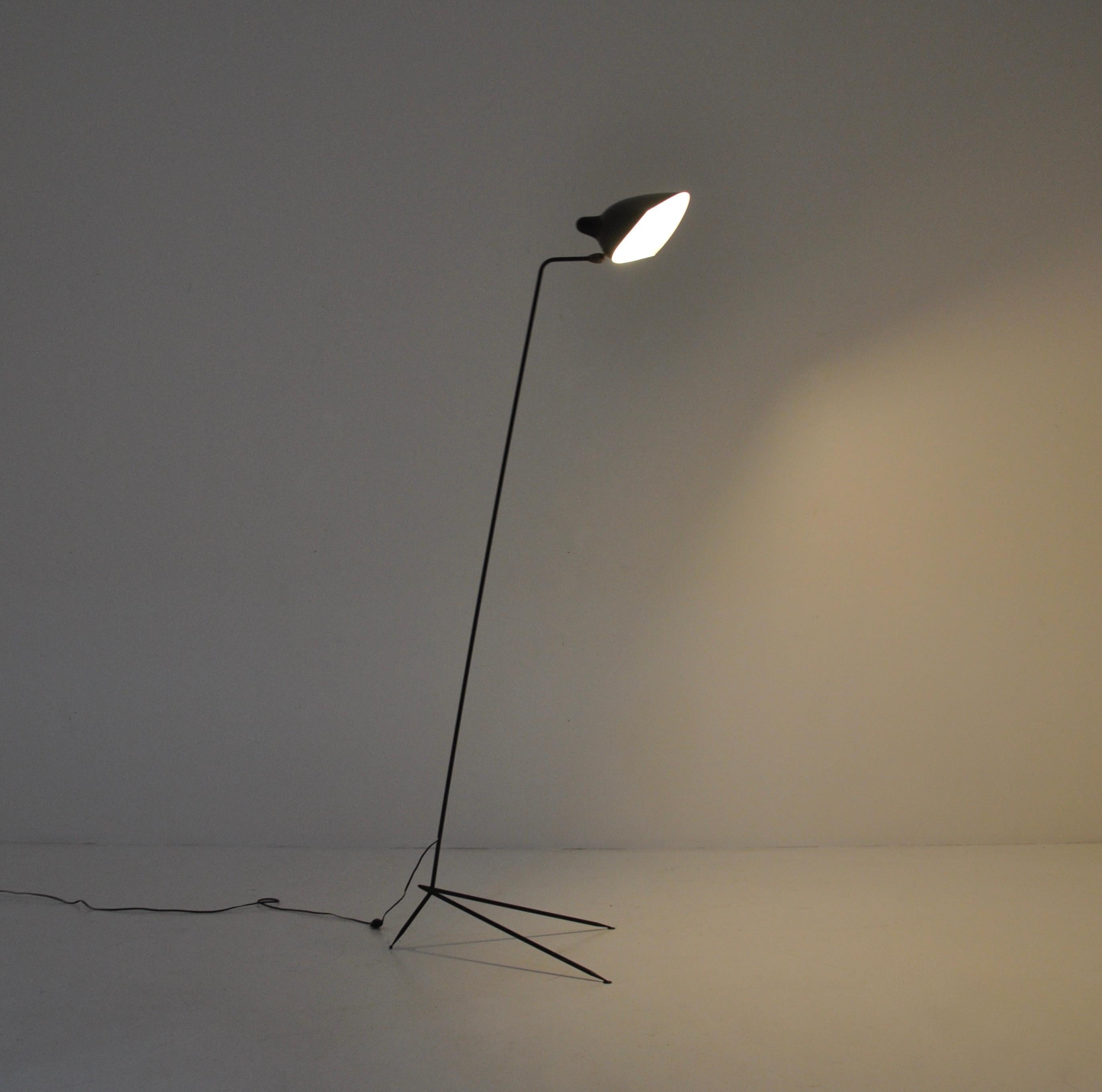 Floor lamp by Serge Mouille, 1st edition, 1953 For Sale 4