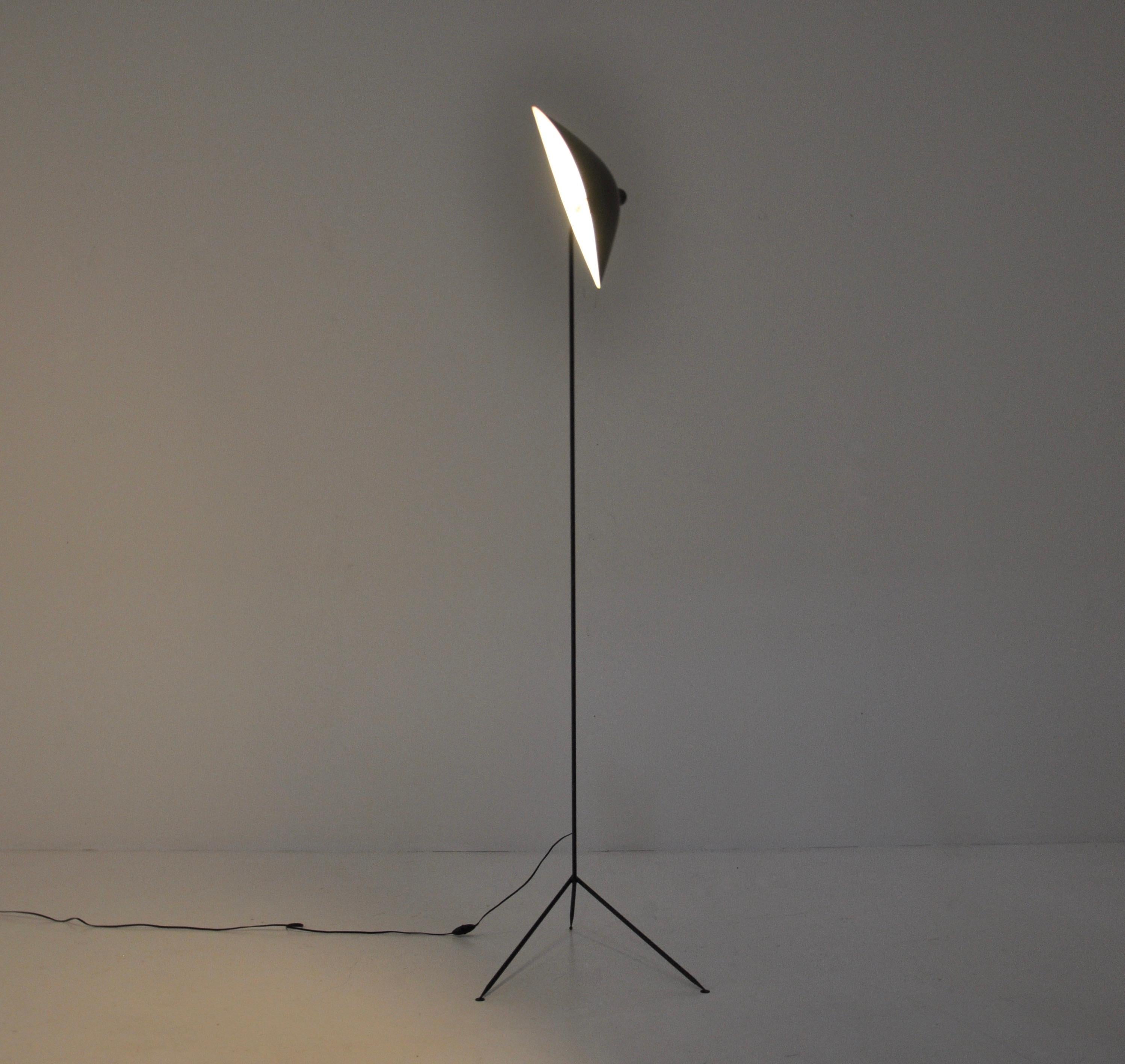 Floor lamp by Serge Mouille, 1st edition, 1953 For Sale 2
